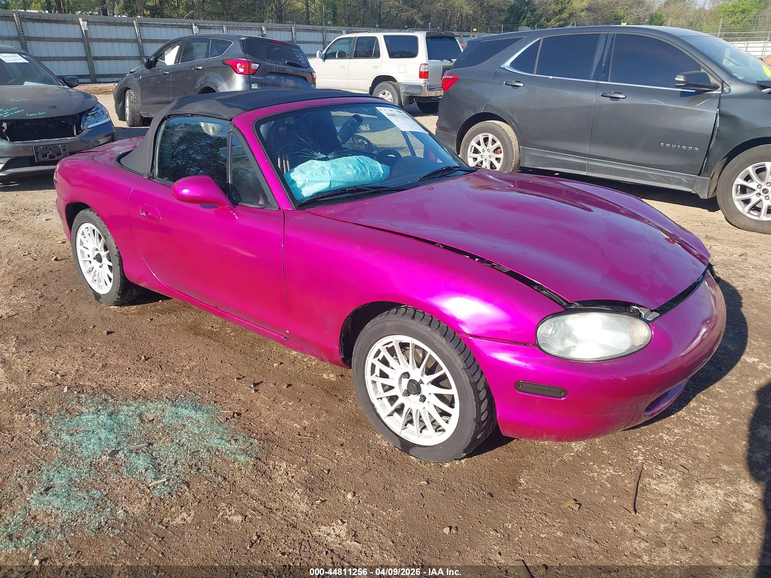 1999 Mazda MX-5 Miata, VIN JM1NB3533X0108319 — Front end