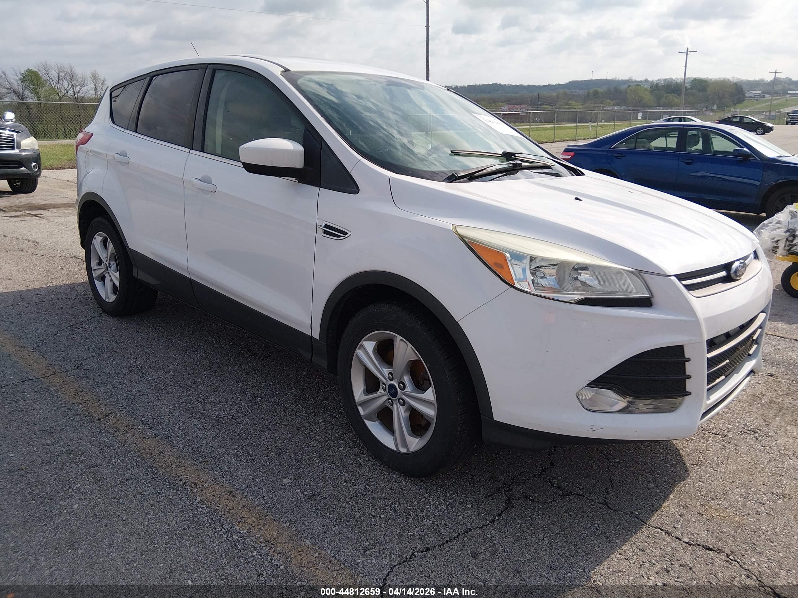 2015 Ford Escape SE, VIN 1FMCU0G71FUA17455 — Normal wear