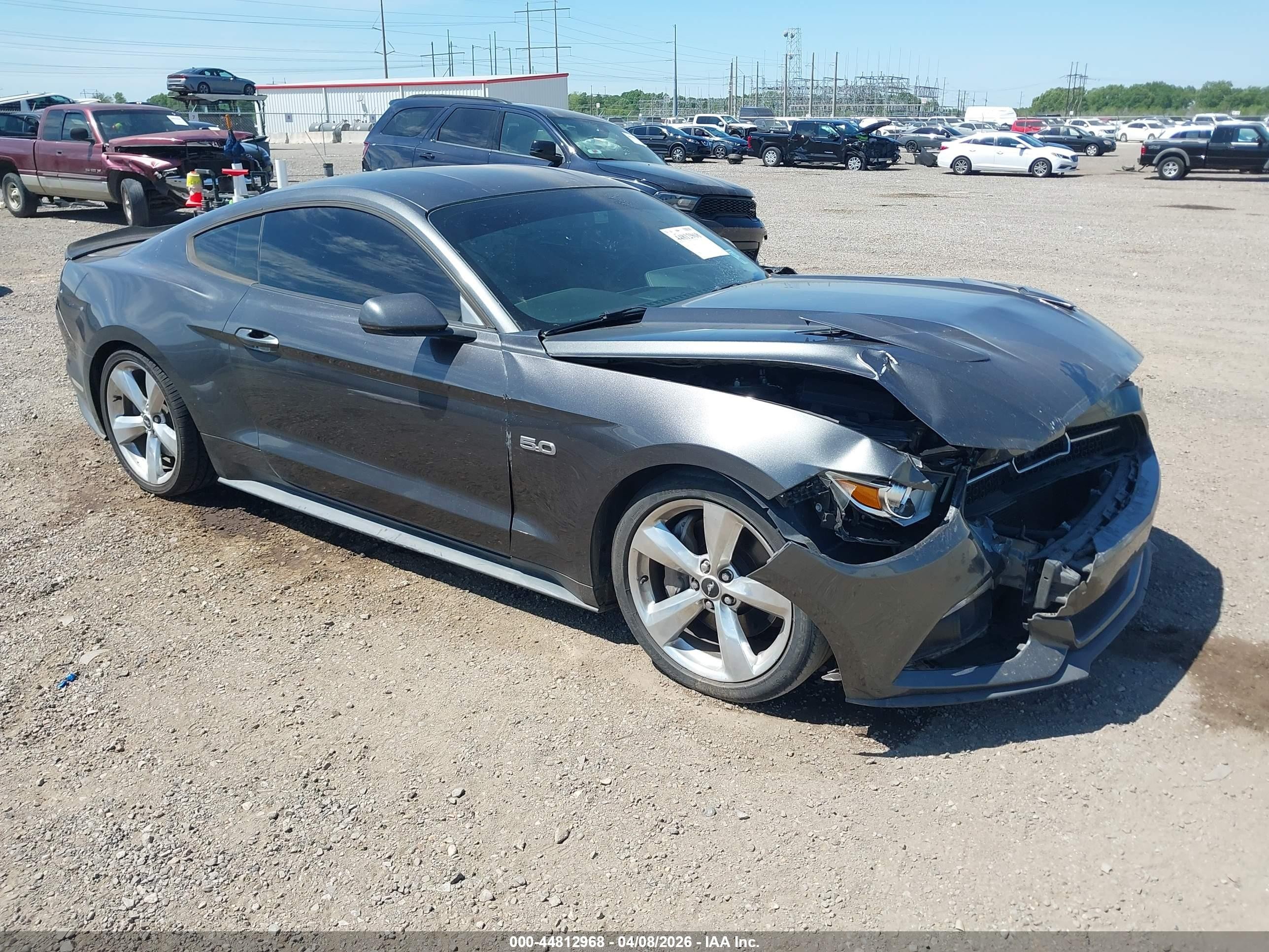 2015 Ford Mustang GT, VIN 1FA6P8CF6F5365708 — Front end