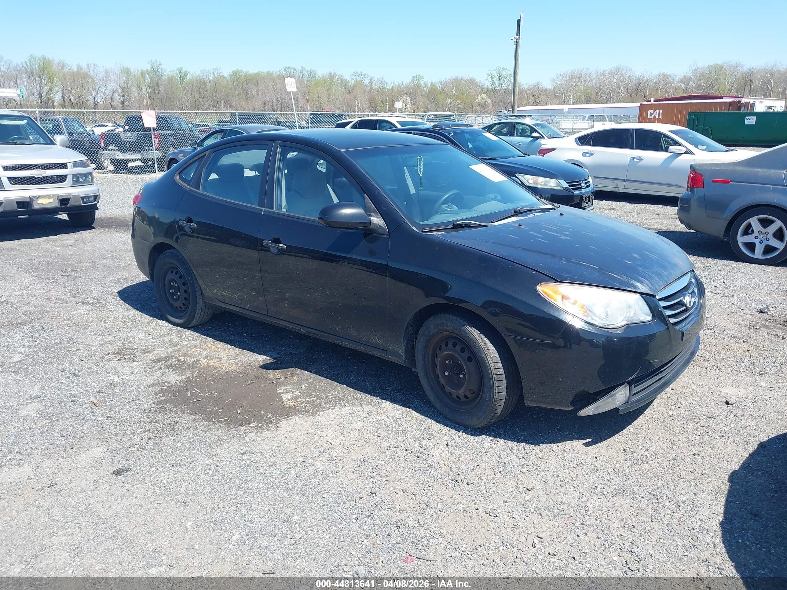 2010 Hyundai Elantra GLS, VIN KMHDU4AD5AU841400 — Normal wear