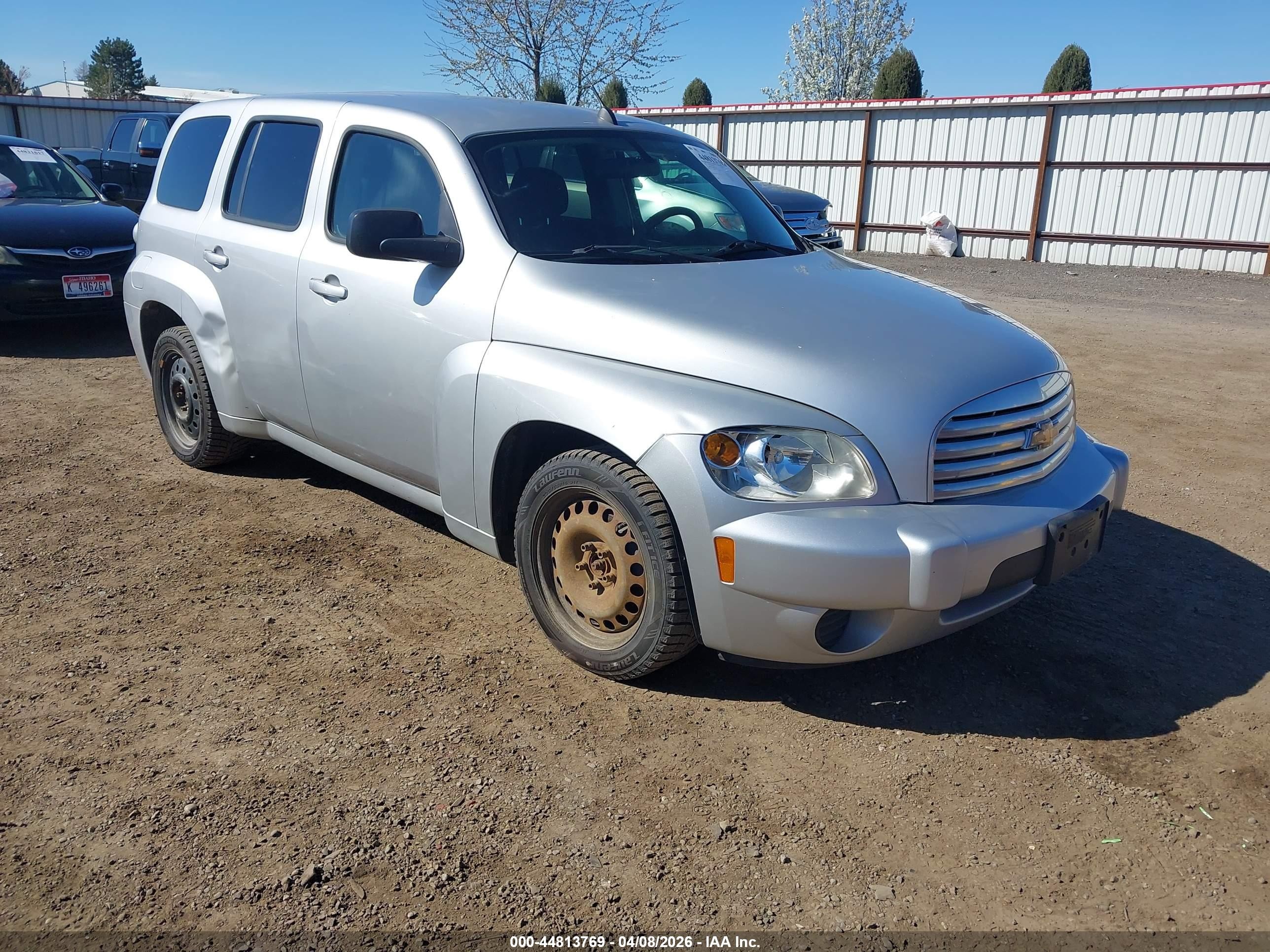 2011 Chevrolet HHR LS, VIN 3GNBAAFW6BS524828 — Side
