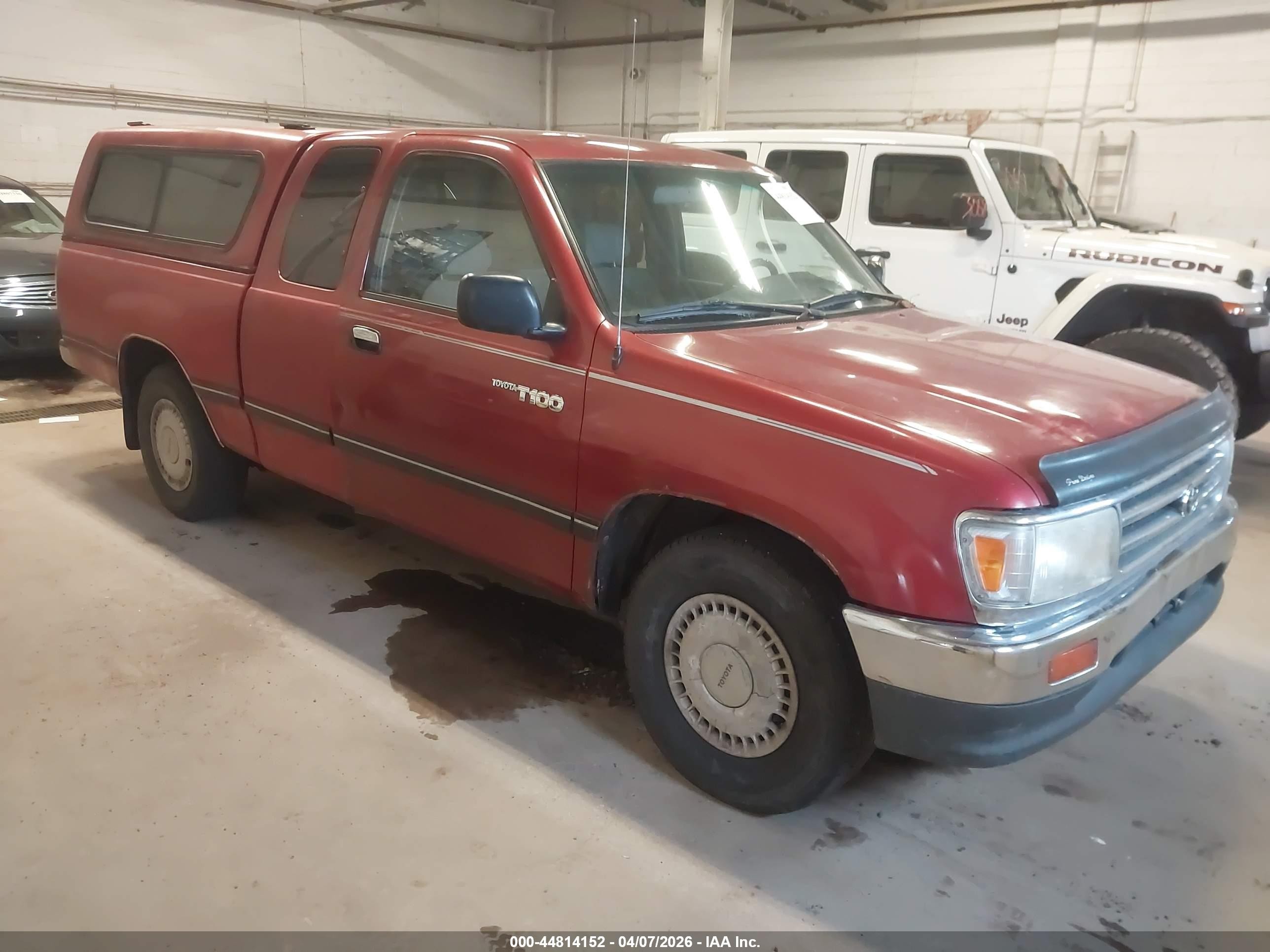 1995 Toyota T100 DX, VIN JT4VD12E3S0013465 — Rear end