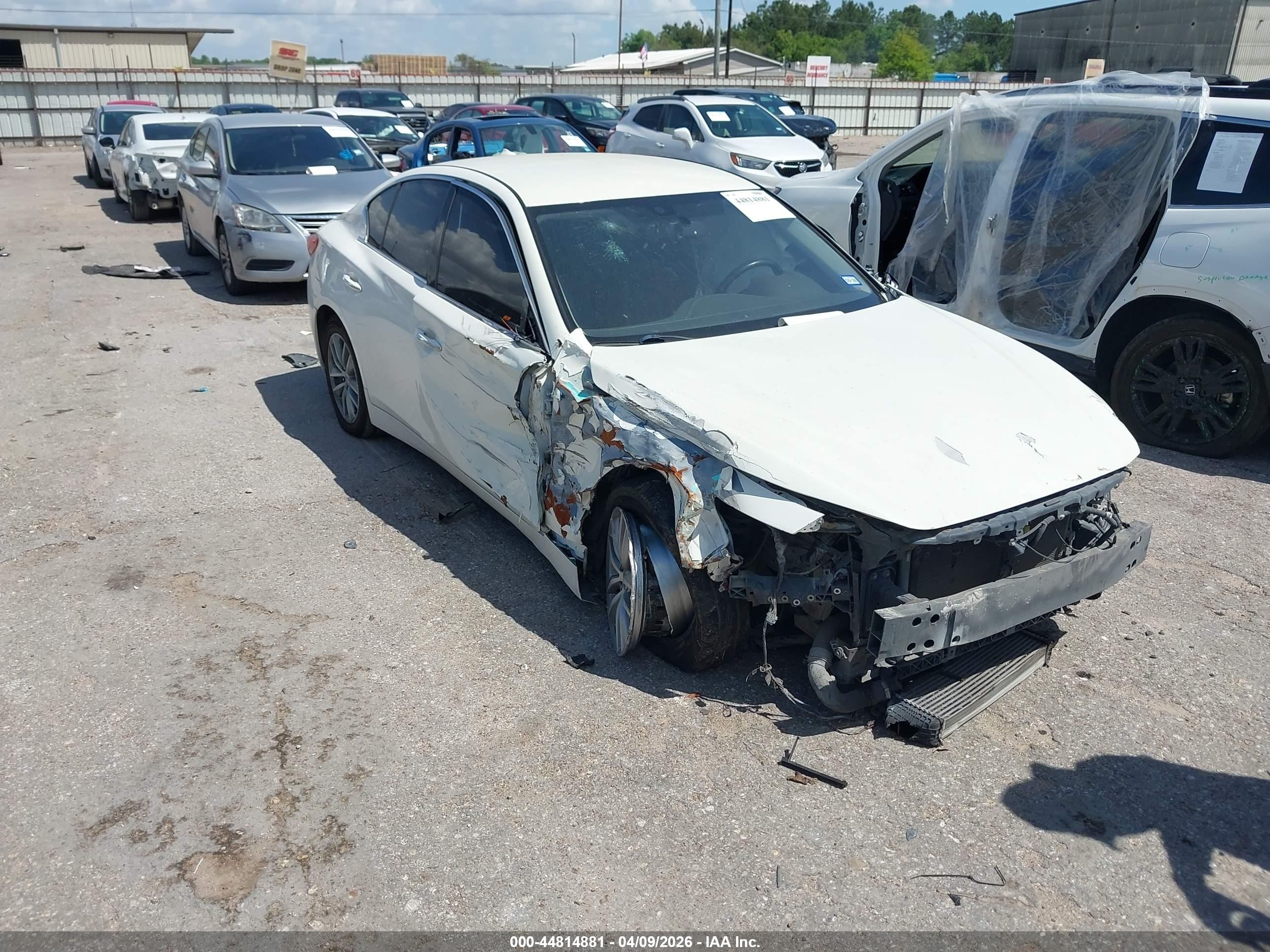 2018 Infiniti Q50 Luxe, VIN JN1CV7AP6JM241447 — Repossession