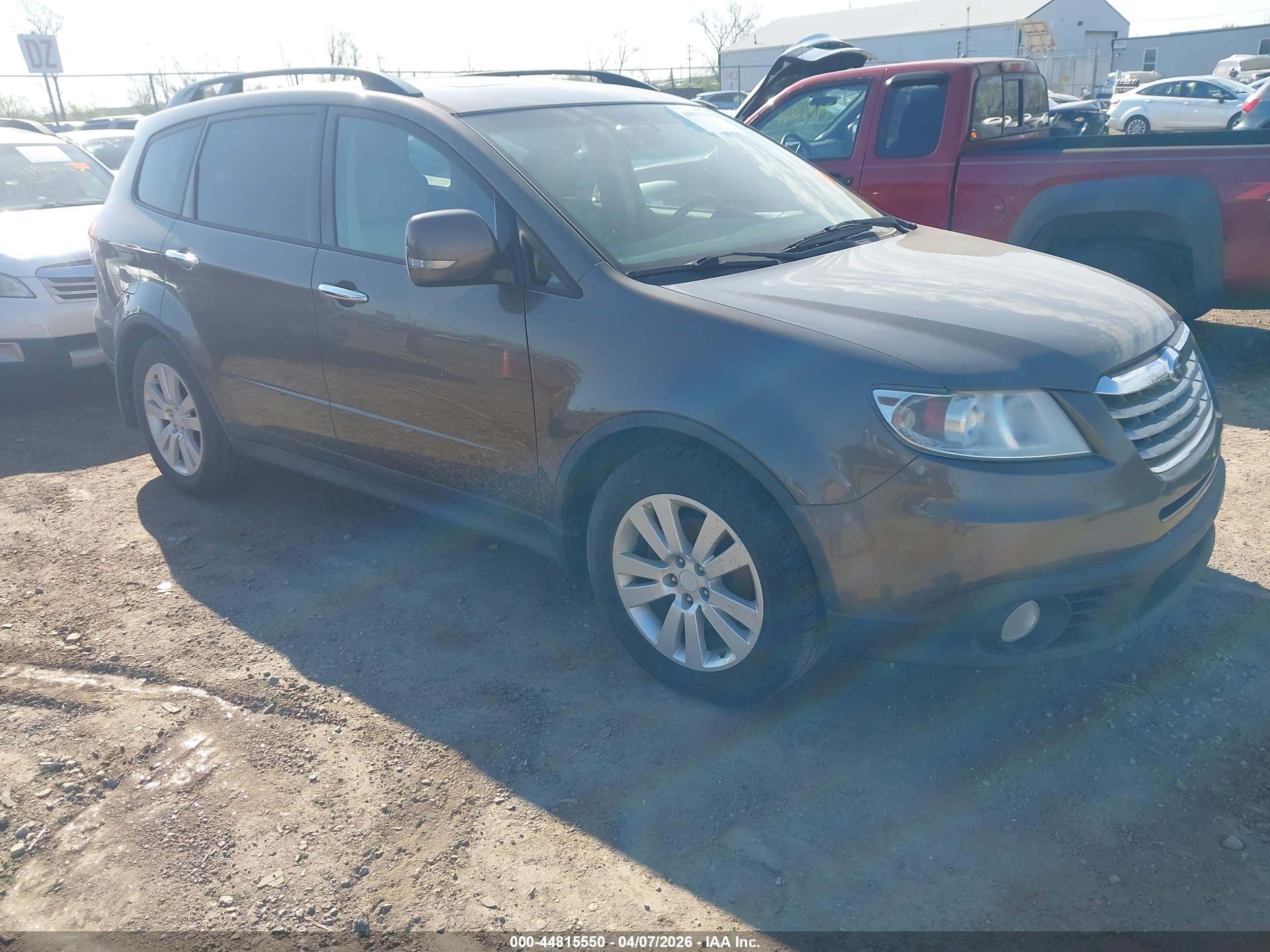 2008 Subaru Tribeca Limited, VIN 4S4WX98D284418884 — Side