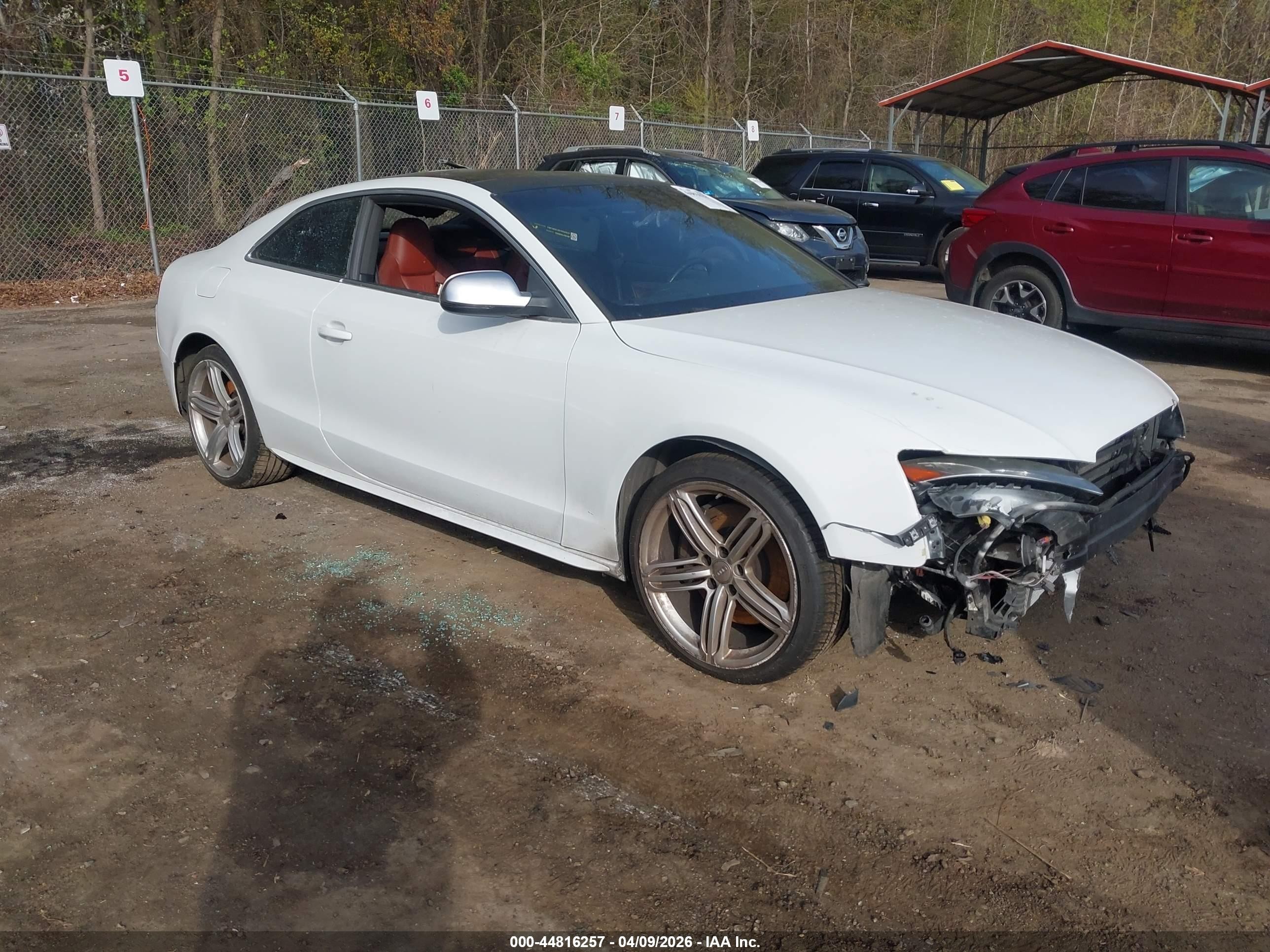 2010 Audi S5 Premium Plus, VIN WAUCVAFR9AA062886 — Vandalism