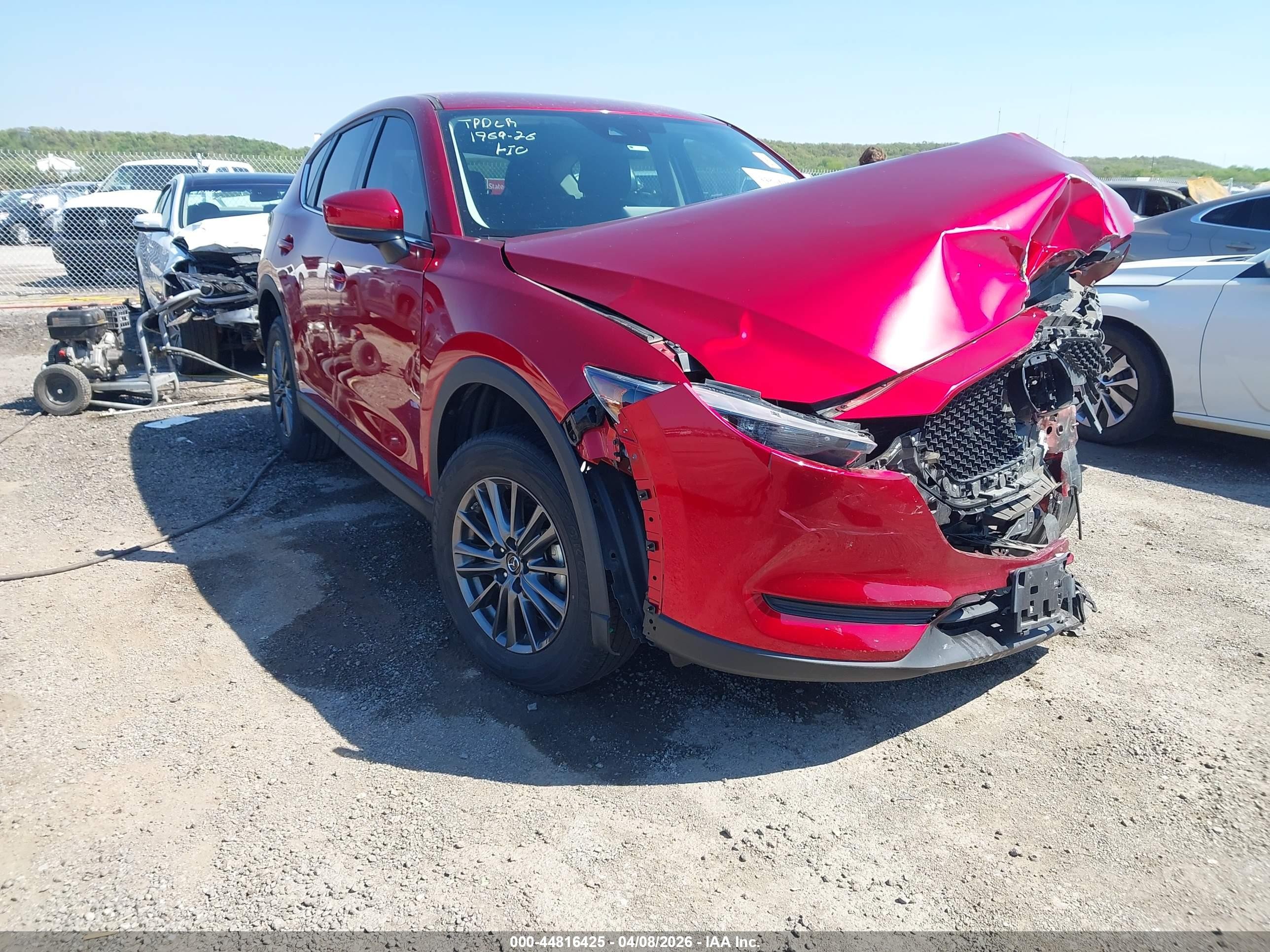 2021 Mazda CX-5 Sport, VIN JM3KFABM6M0407668 — Front end
