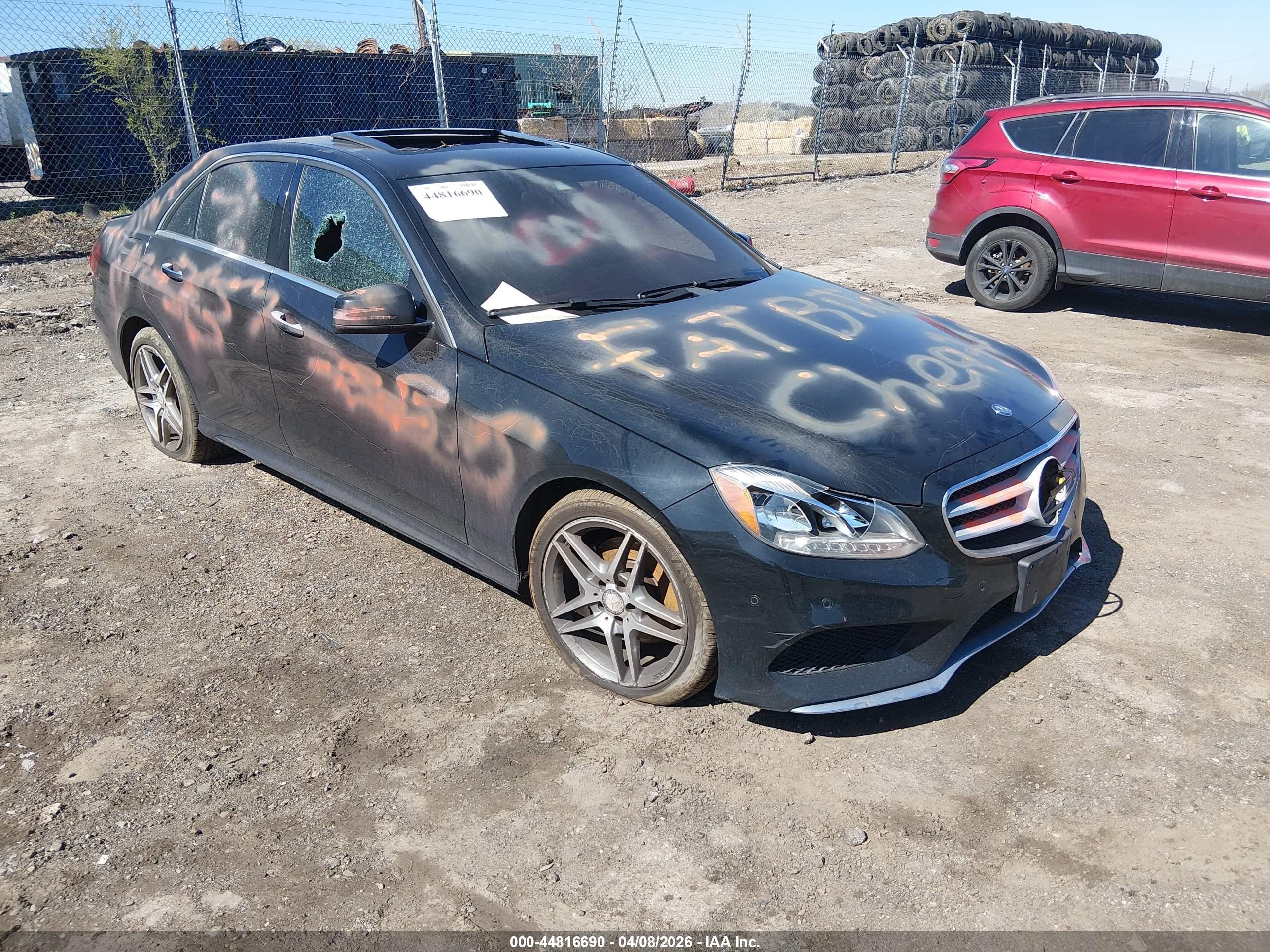 2016 Mercedes-Benz E 350 Sport, VIN WDDHF8JB6GB225012 — Vandalism