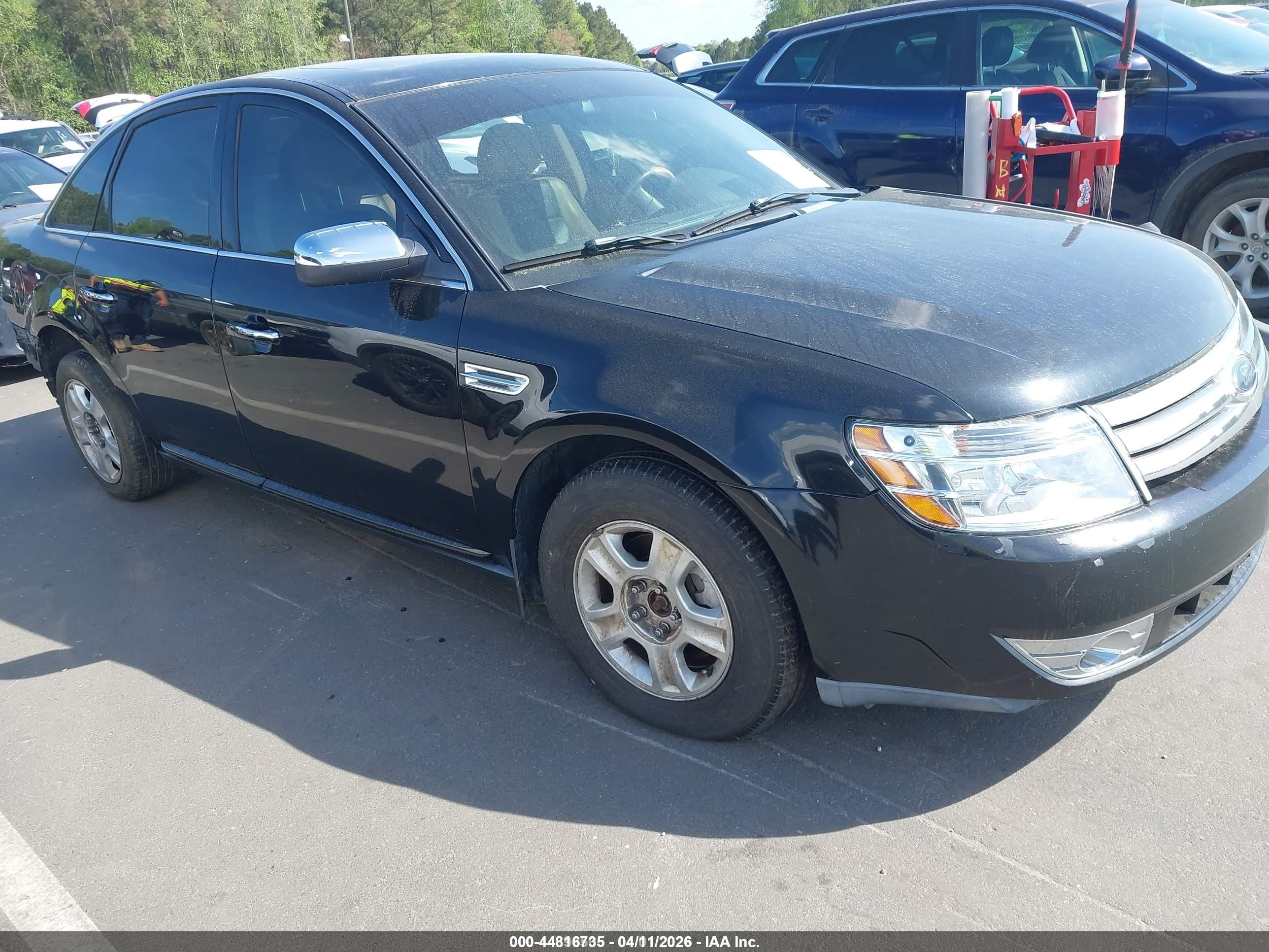 2008 Ford Taurus Limited, VIN 1FAHP25W58G164909 — Rear end