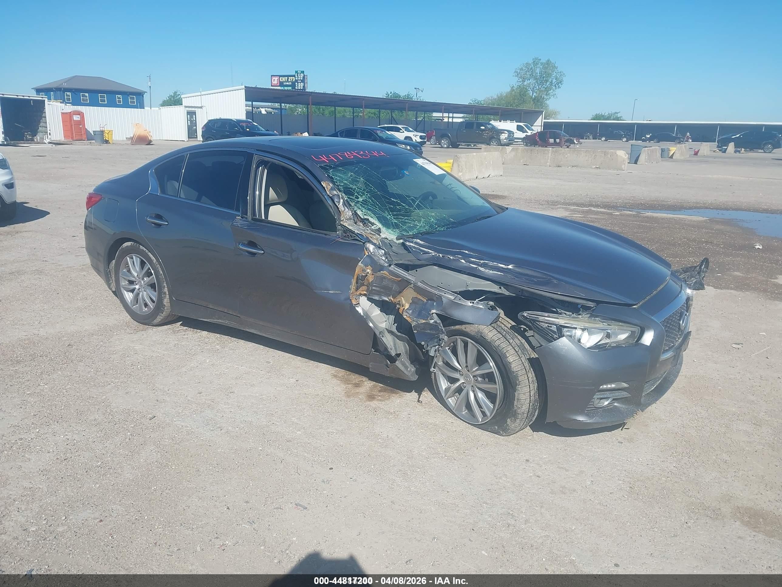 2015 Infiniti Q50 Premium, VIN JN1BV7AR8FM414857 — Repossession