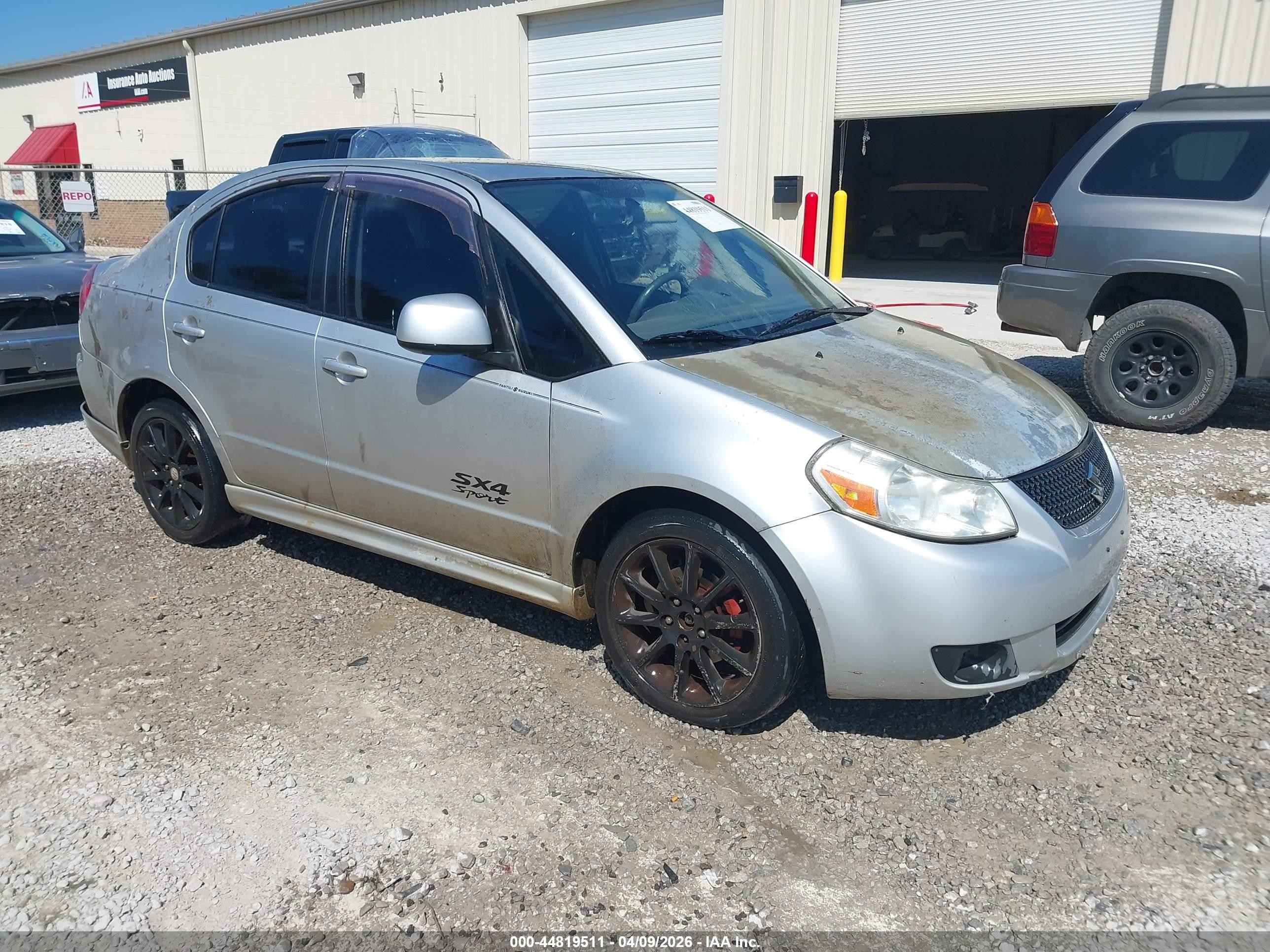 2011 Suzuki SX4 Sport S, VIN JS2YC5A41B6300466 — Roof