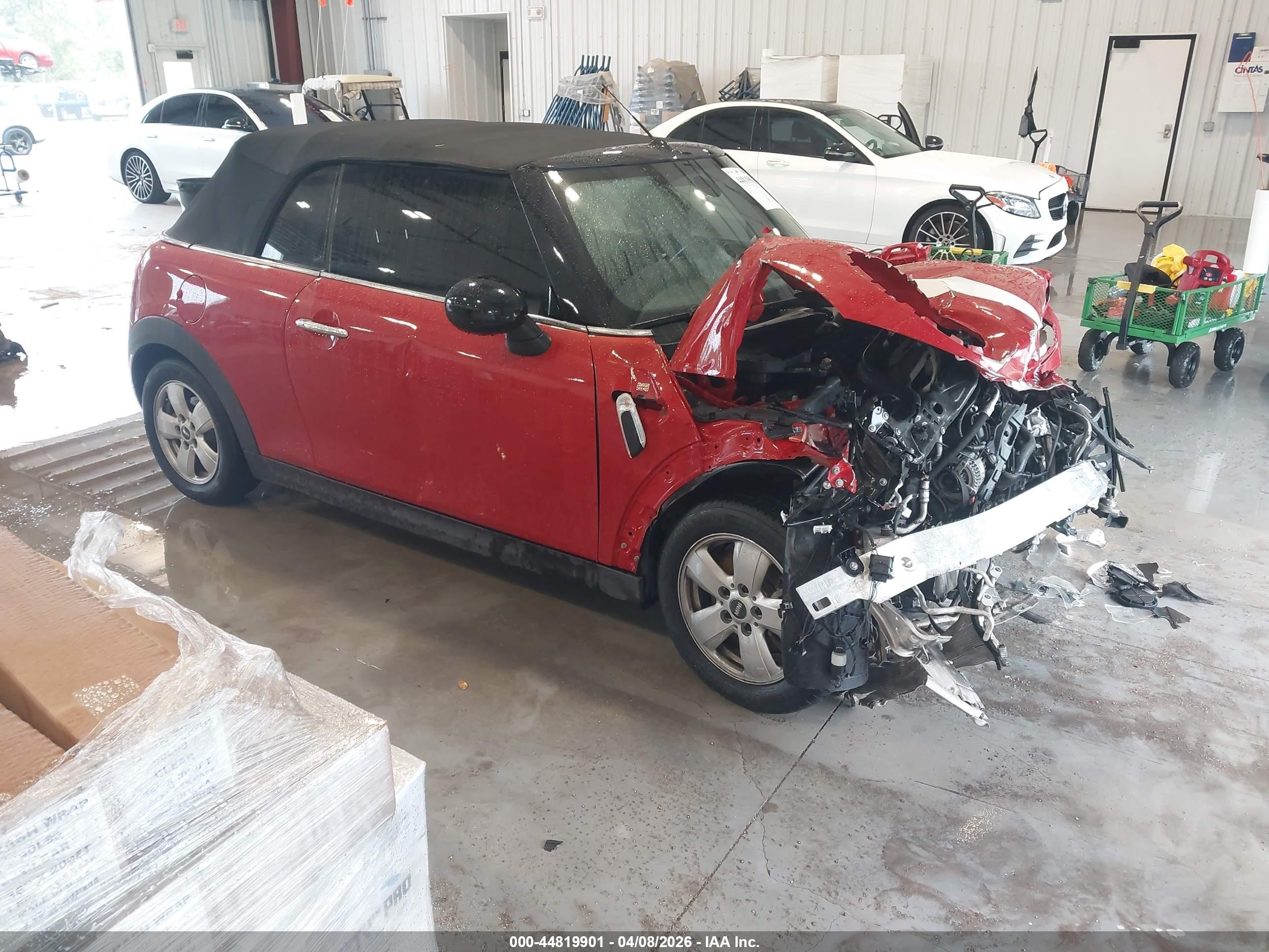 2017 MINI Convertible Cooper, VIN WMWWG5C5XH3C19763 — Front end
