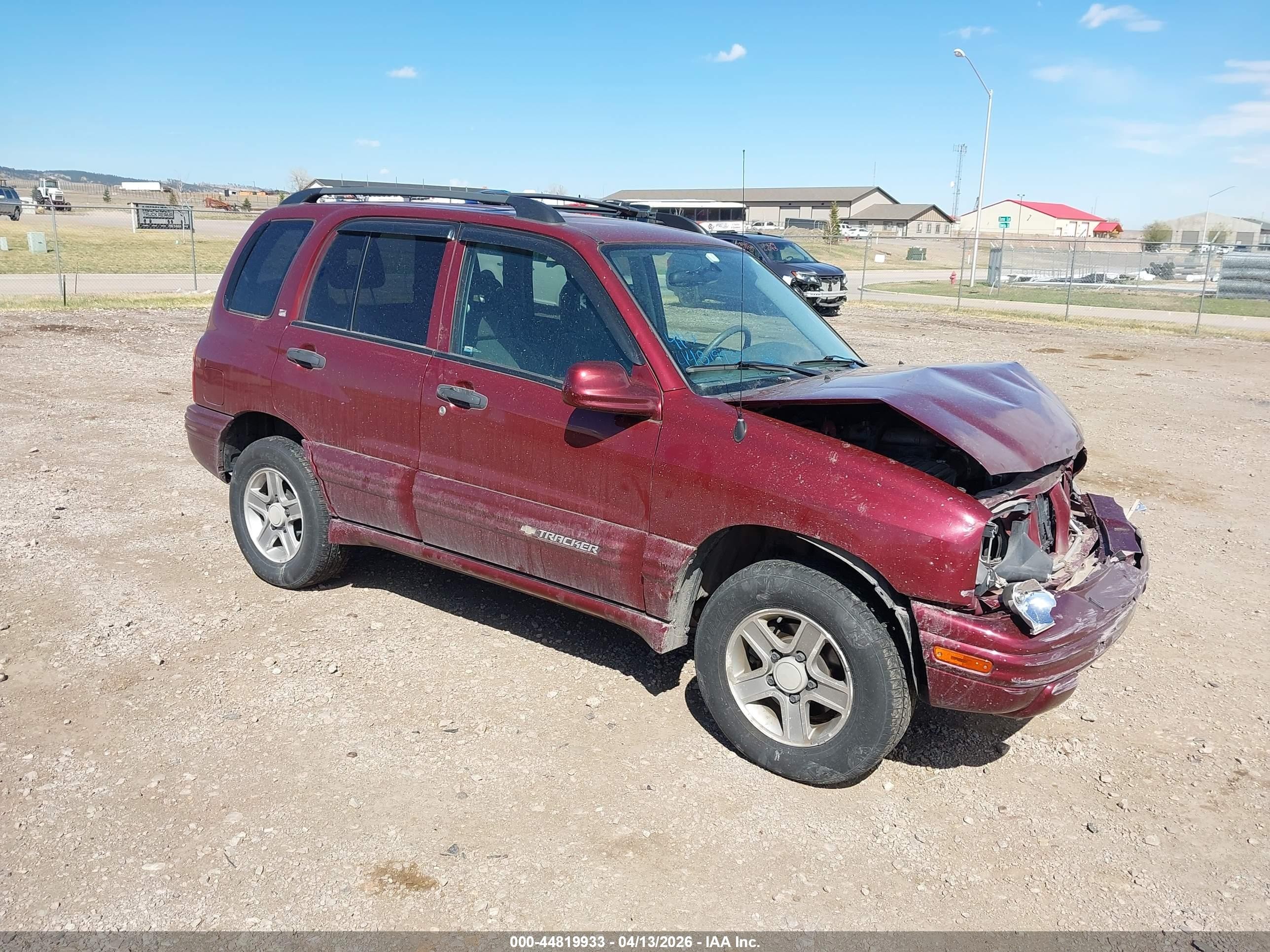 2003 Chevrolet Tracker LT, VIN 2CNBJ634336928674 — Перед