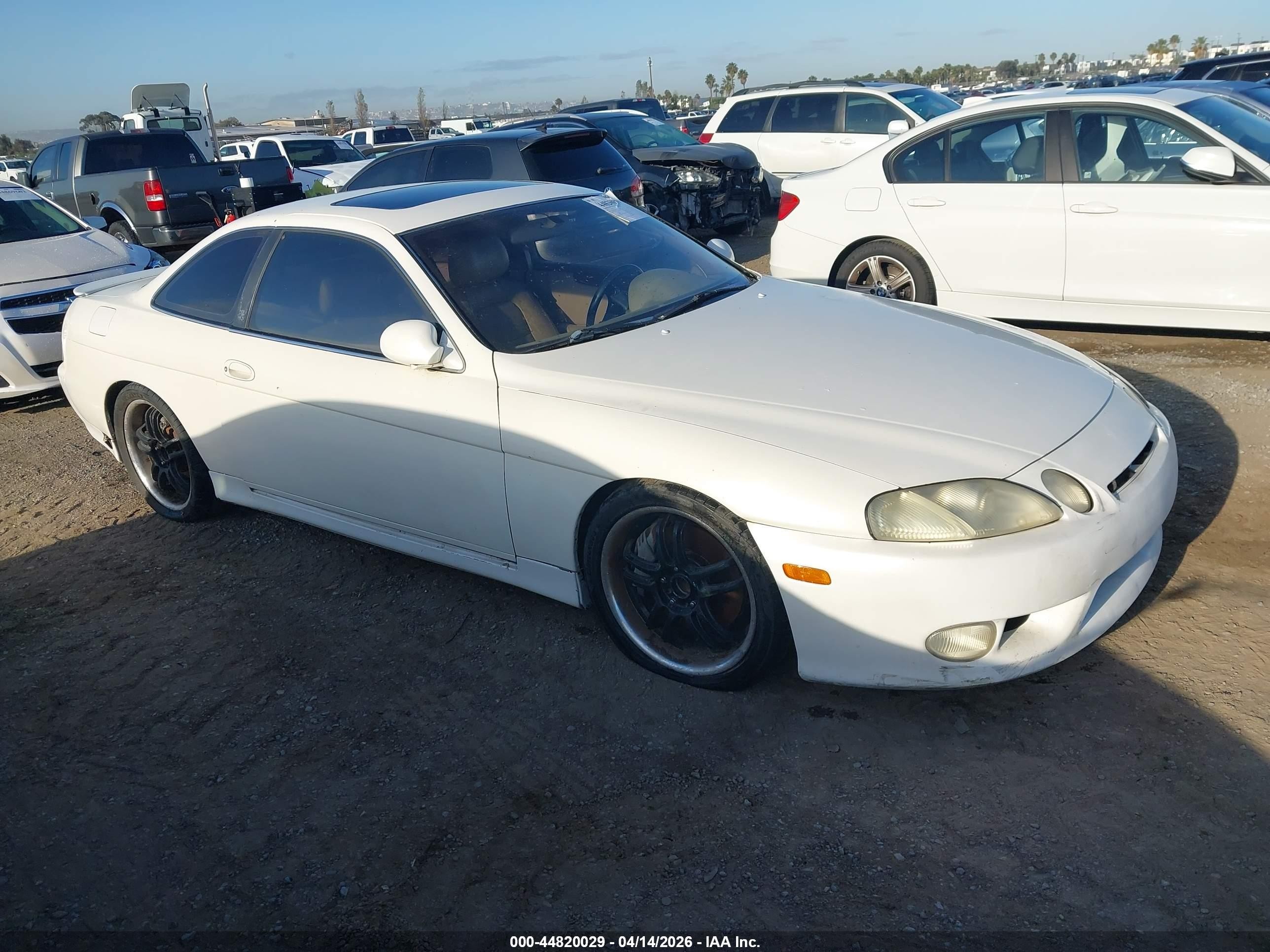 1992 Lexus SC, VIN JT8JZ31C7N0007957 — Зад