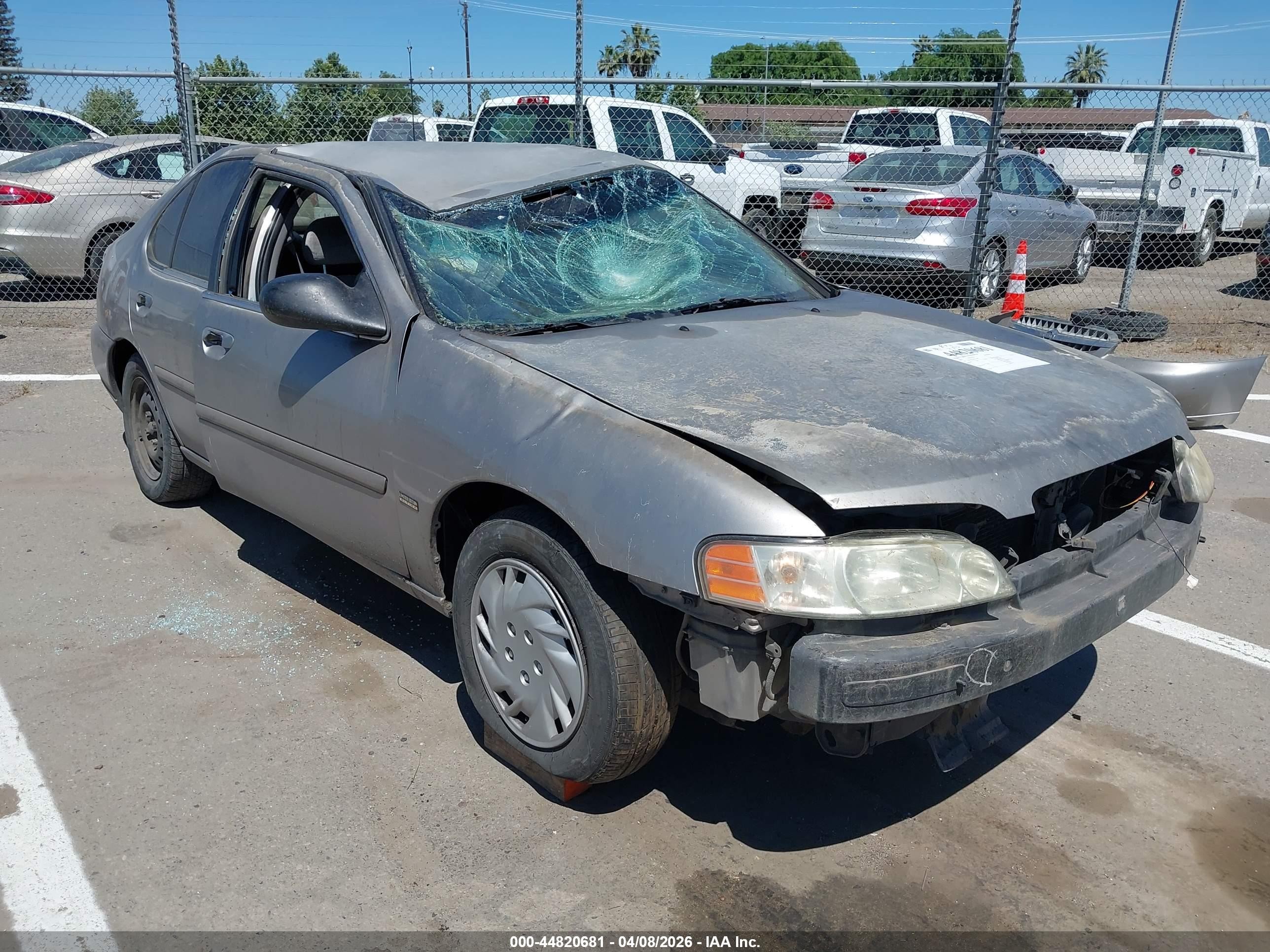 2001 Nissan Altima GXE, VIN 1N4DL01D51C171892 — Rollover