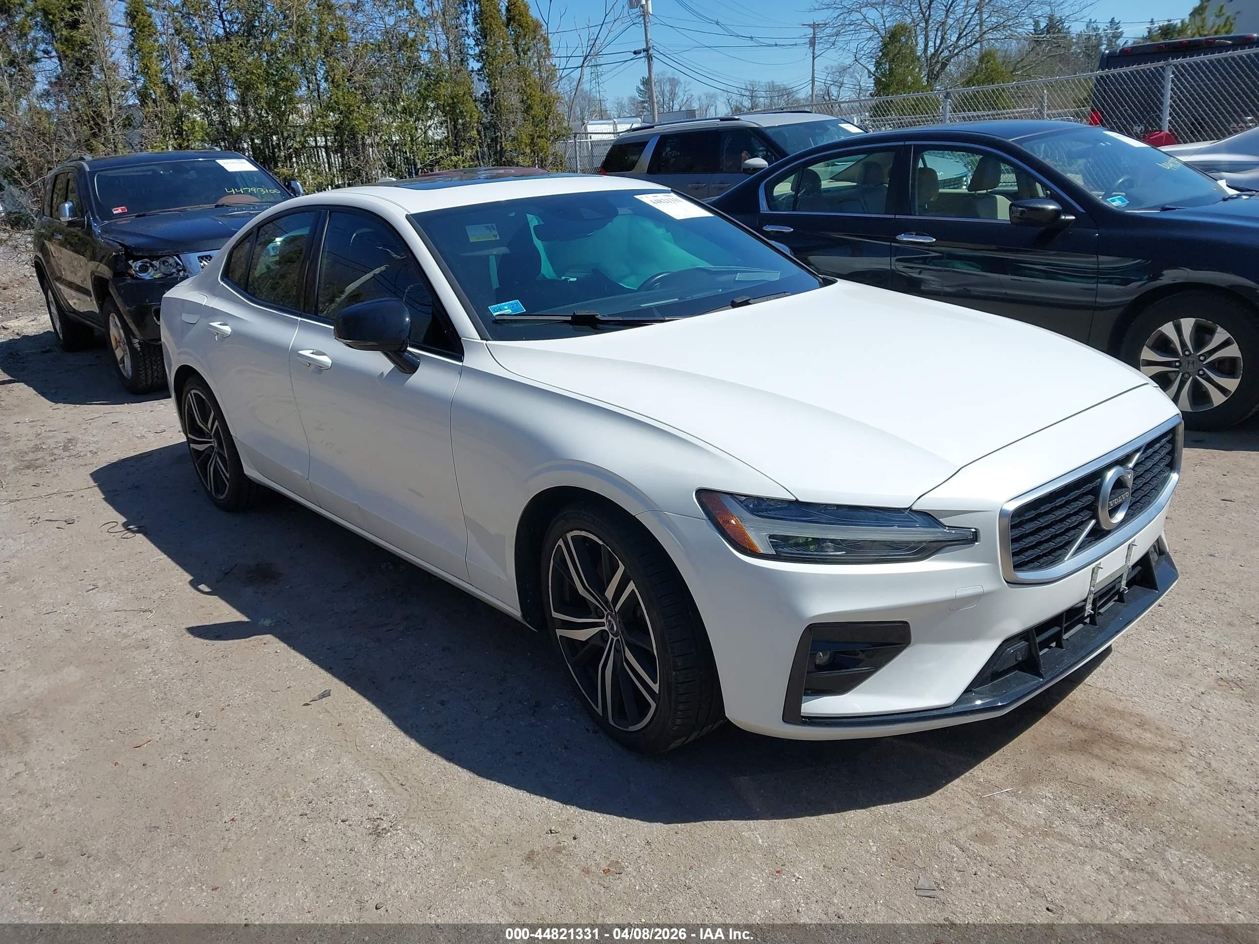 2019 Volvo S60 R-Design, VIN 7JRA22TM3KG012647 — Undercarriage