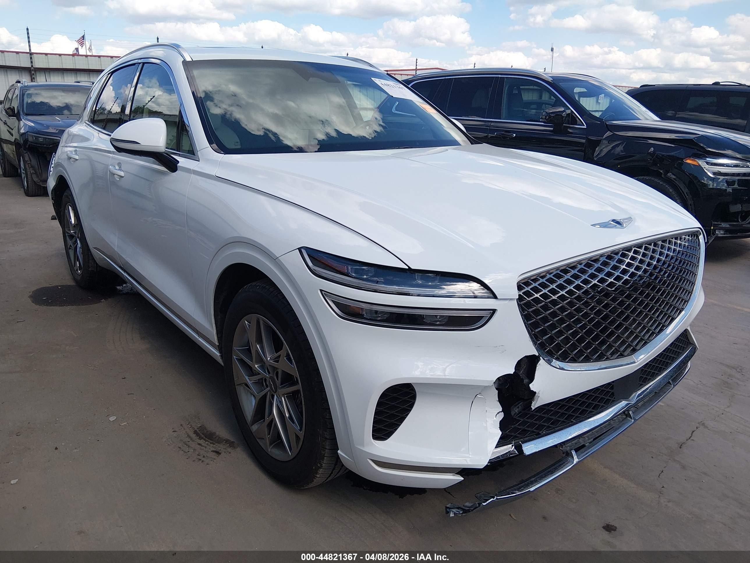 2024 Genesis GV70 2.5T, VIN 5NMMADTB2RH001232 — All over