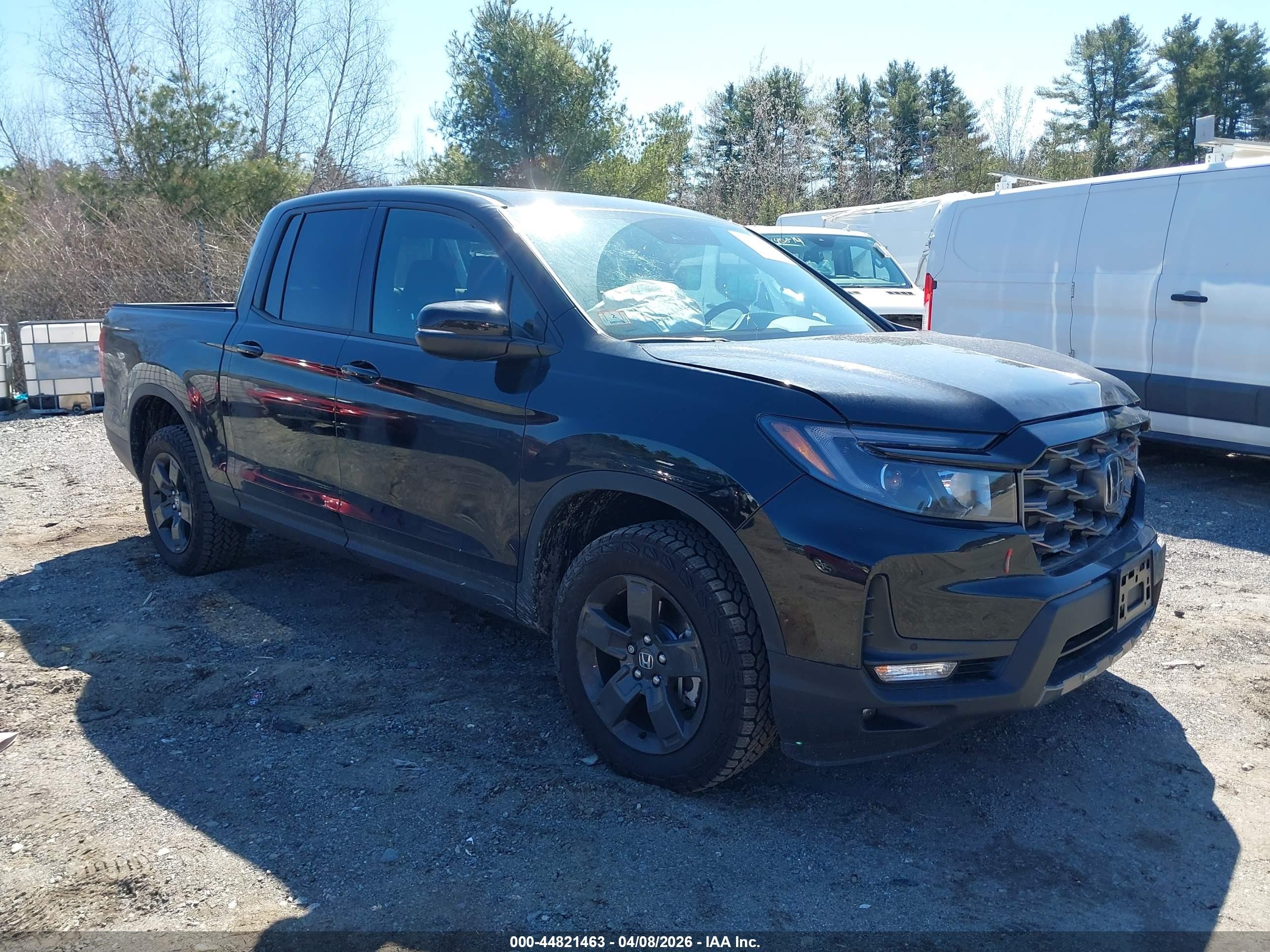 2026 Honda Ridgeline TrailSport, VIN 5FPYK3F64TB001806 — Front end