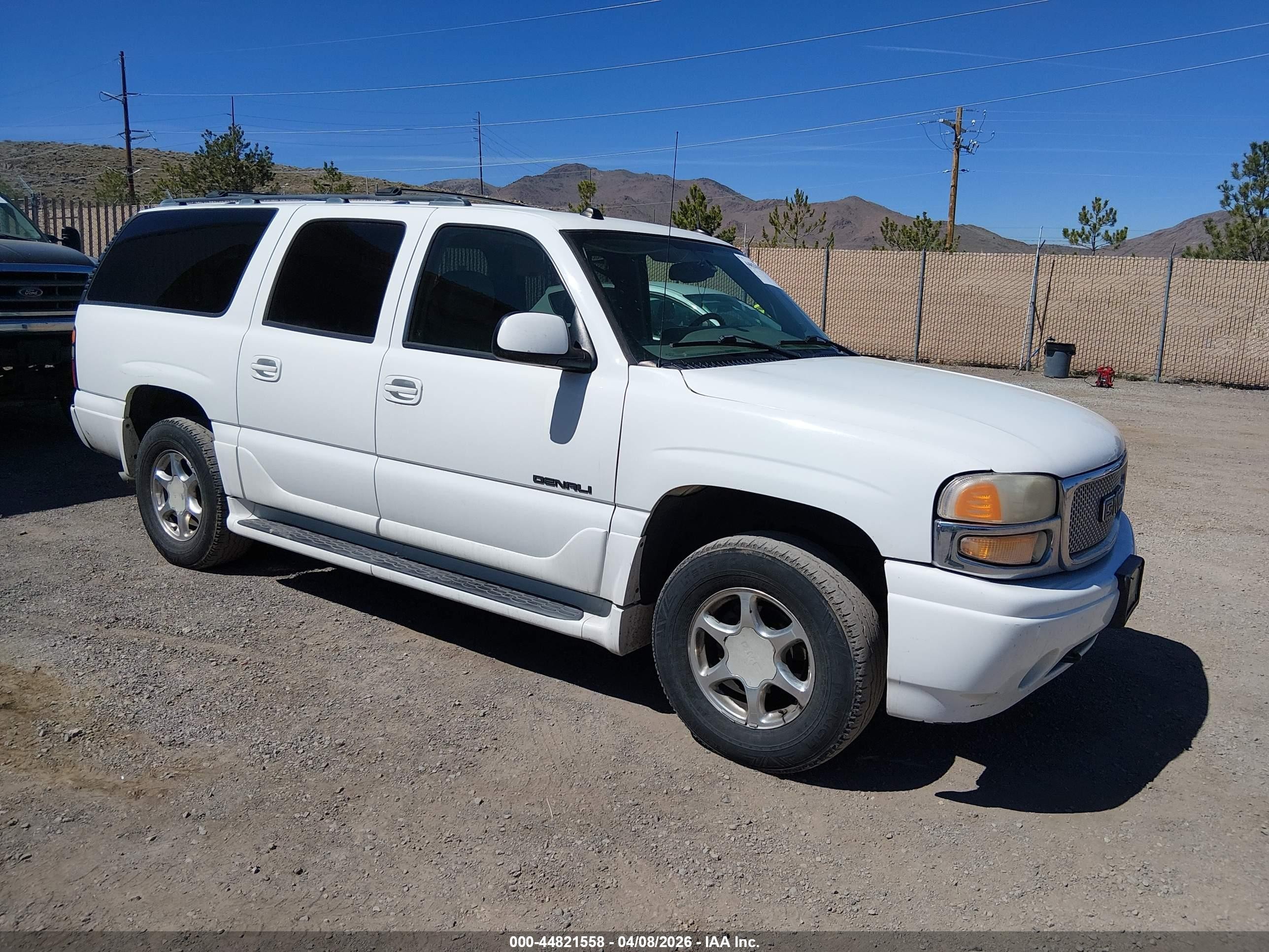 2005 GMC Yukon XL, VIN 1GKFK66U35J260660 — Not stated