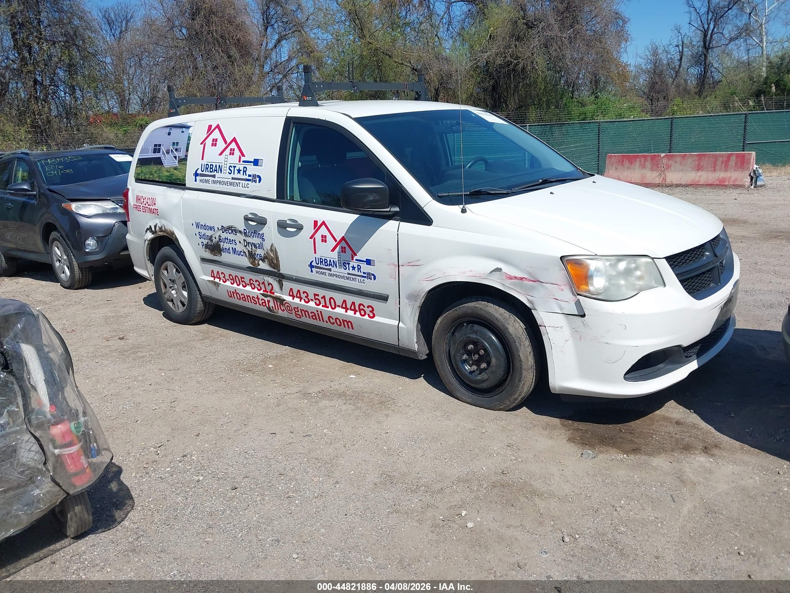 2012 Ram Cargo Van, VIN 2C4RDGAG2CR281180 — Side
