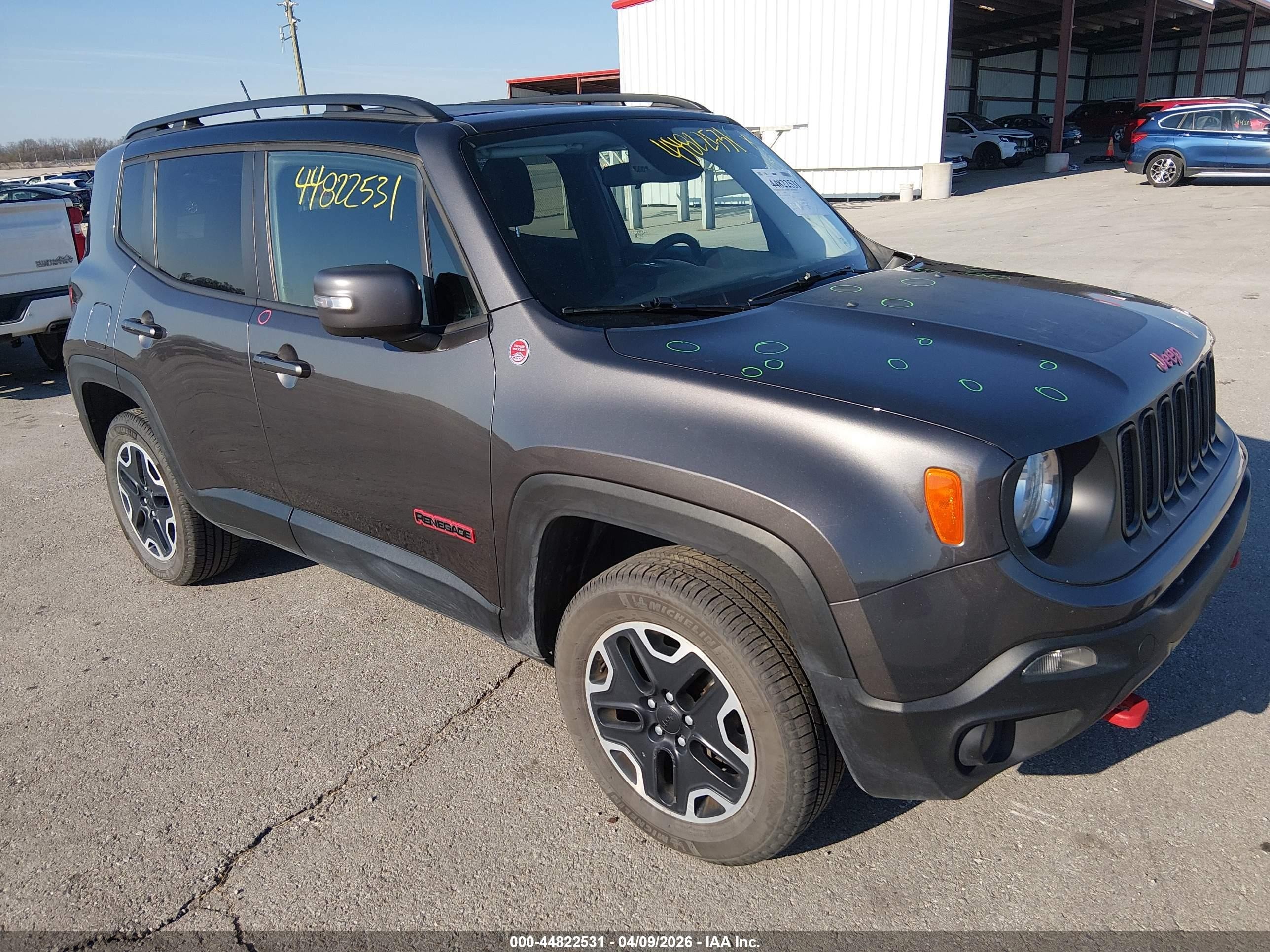 2016 Jeep Renegade Trailhawk, VIN ZACCJBCT6GPD44481 — Storm