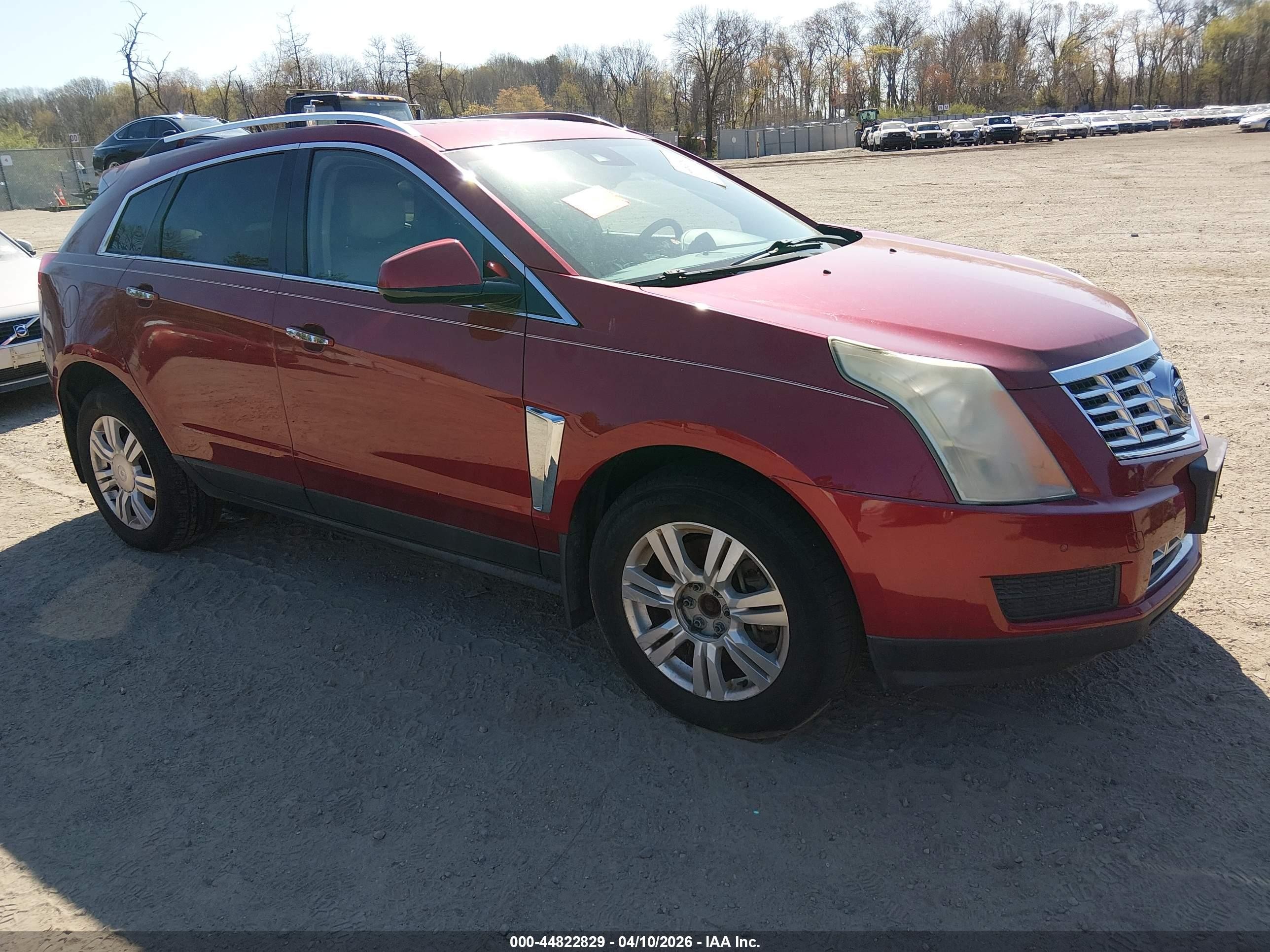 2013 Cadillac SRX Luxury Collection, VIN 3GYFNGE3XDS518732 — Rear end