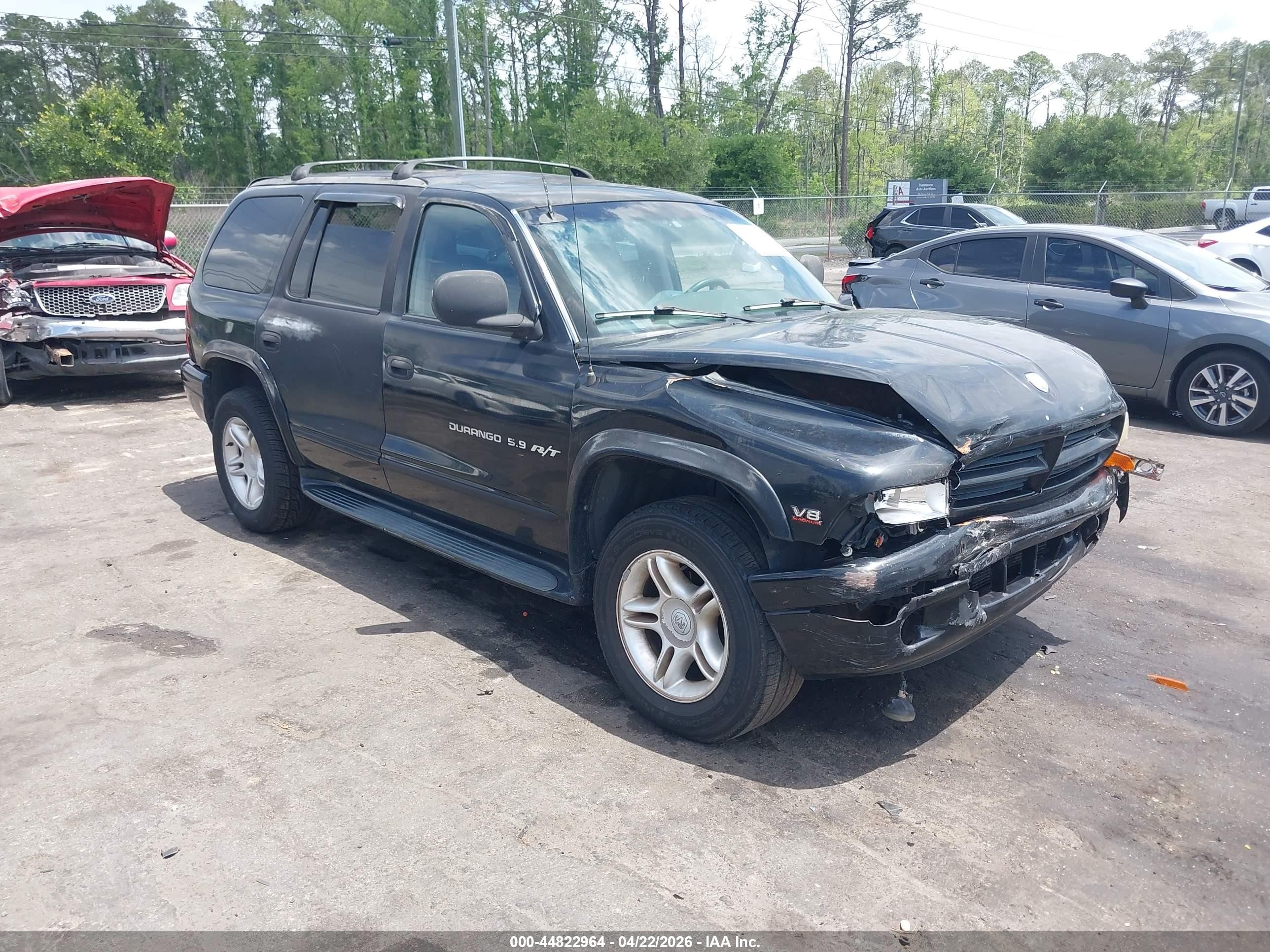 2000 Dodge Durango, VIN 1B4HS28Z0YF295263 — Front end