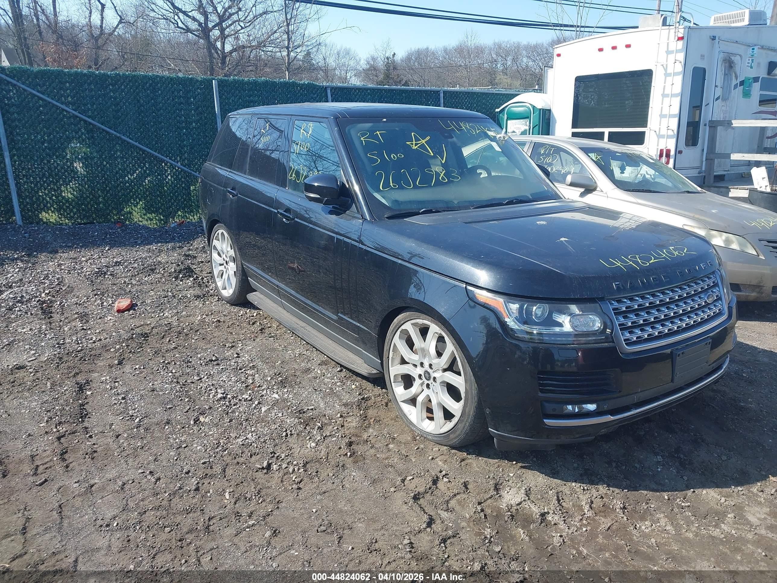 2013 Land Rover Range Rover SC, VIN SALGS2EF0DA105180 — Rear end