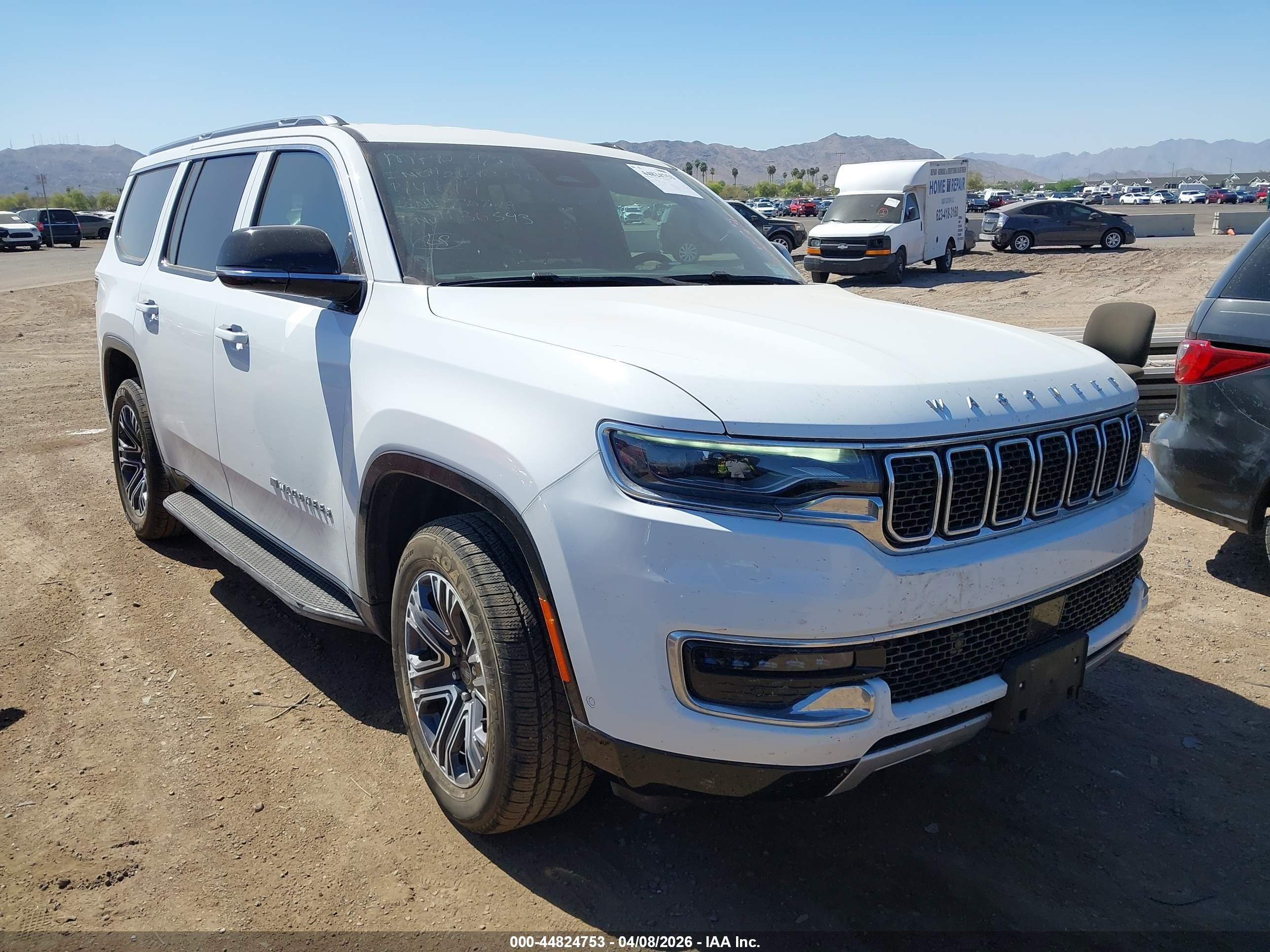 2025 Jeep Wagoneer Series II, VIN 1C4SJVBP6SS530879 — Бок