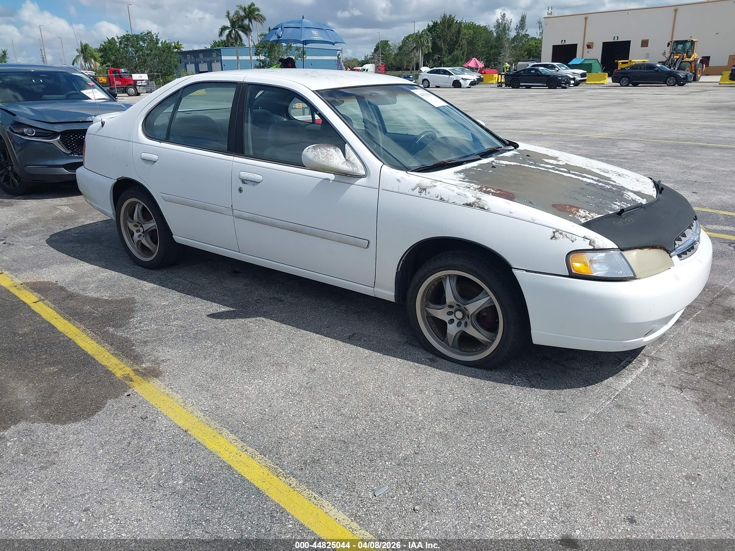 1998 Nissan Altima XE, VIN 1N4DL01D4WC112162 — Mechanical