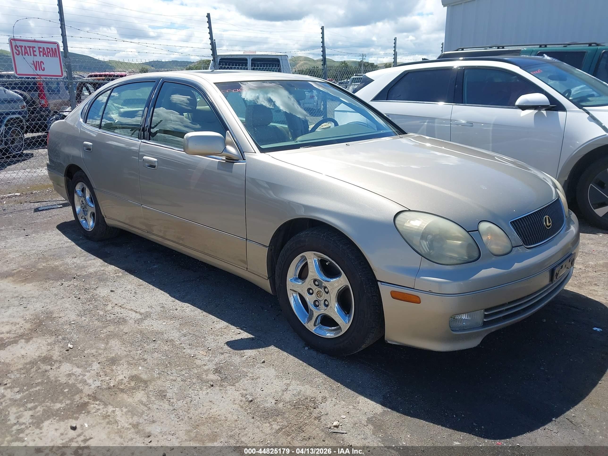 1999 Lexus GS 400, VIN JT8BH68X7X0021569 — Бок