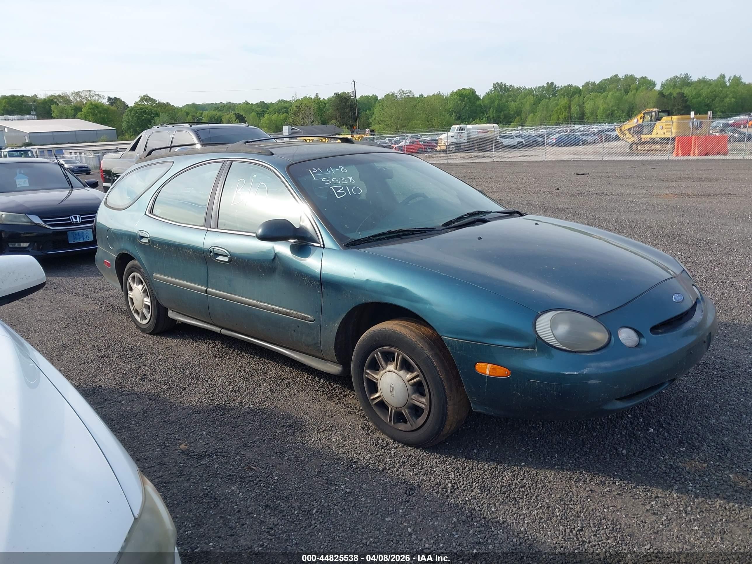1997 Ford Taurus GL, VIN 1FALP57U4VA147895 — Normal wear
