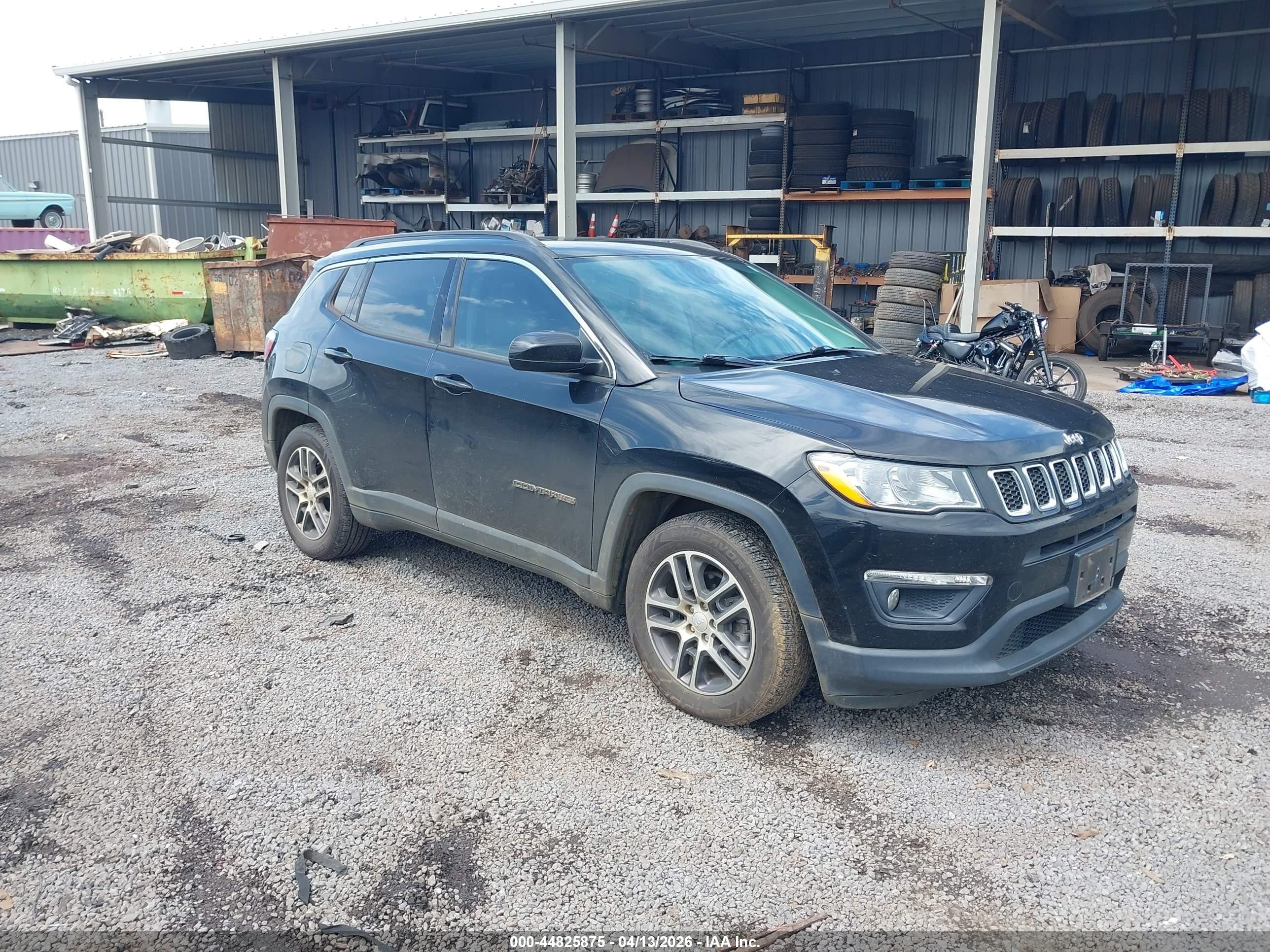 2019 Jeep Compass Latitude, VIN 3C4NJCBB7KT637461 — Fresh water flood