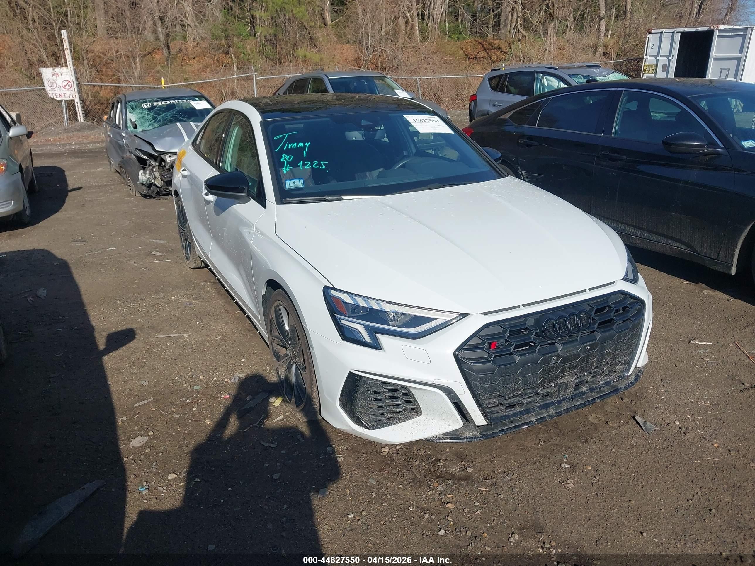 2024 Audi S3 Premium Plus, VIN WAUH3DGY8RA083520 — Зад