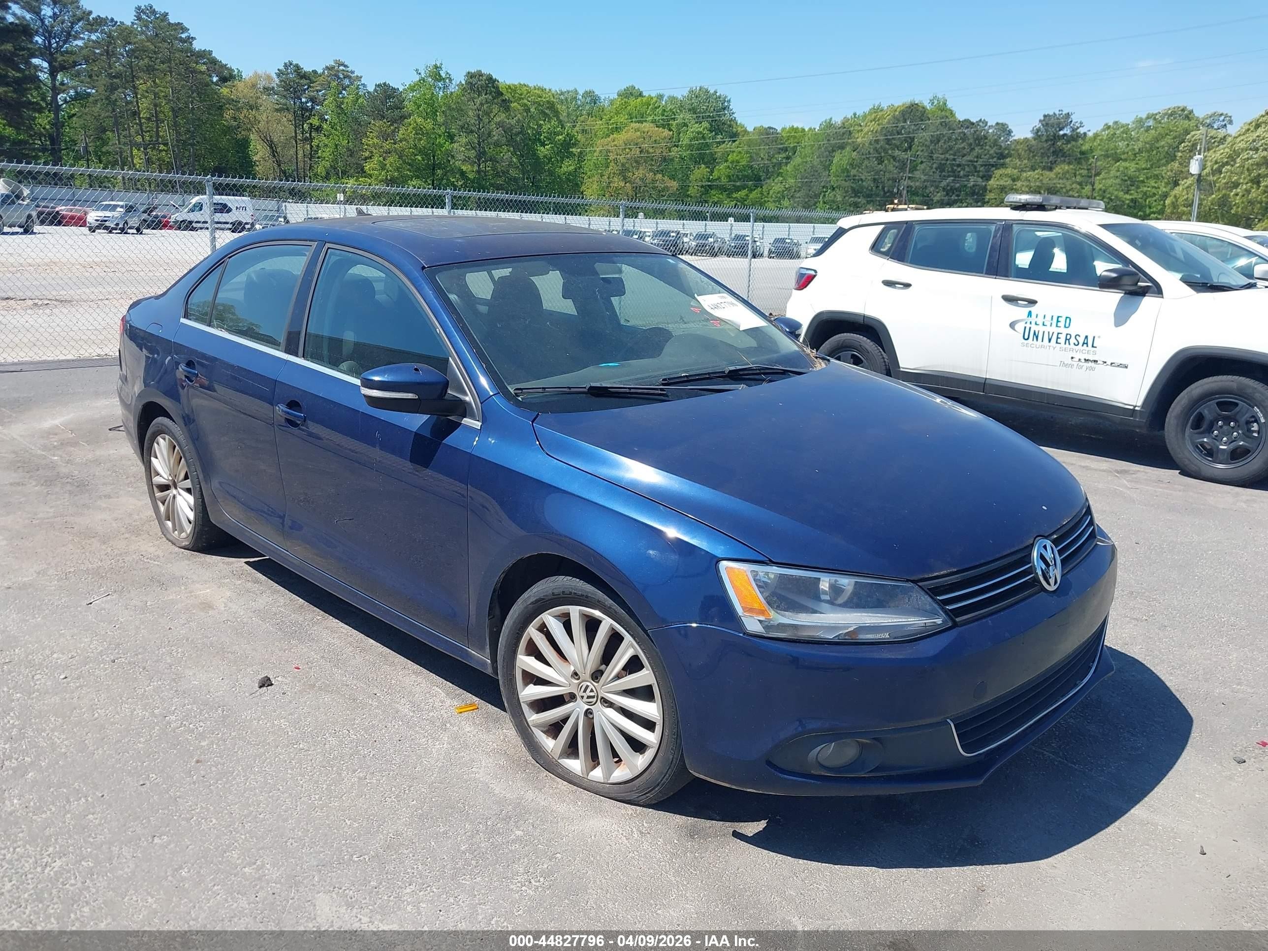 2011 Volkswagen Jetta SEL, VIN 3VWGX7AJ3BM046123 — Изъятие за долги
