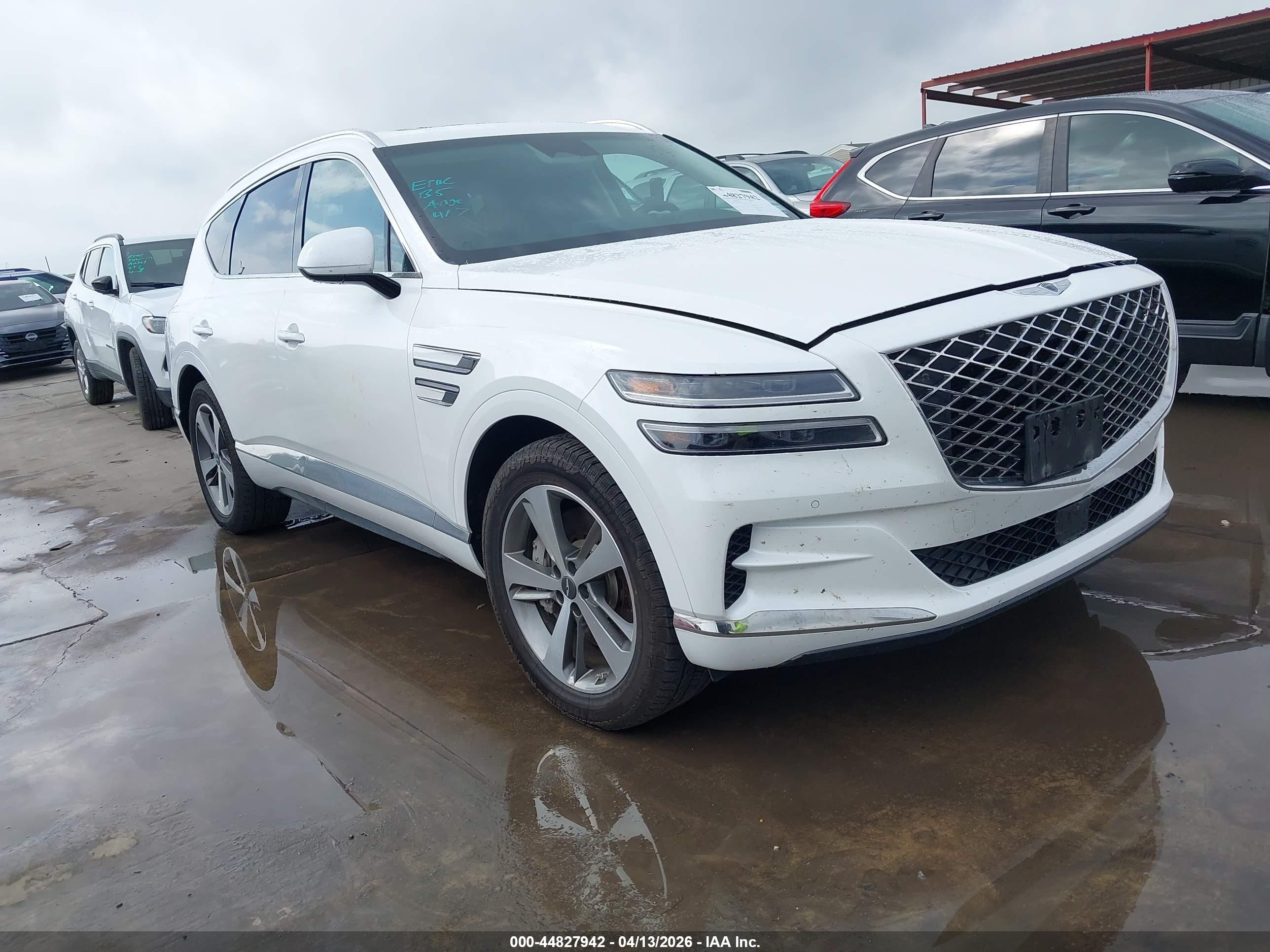 2024 Genesis GV80, VIN KMUHCESC7RU204019 — Rear end