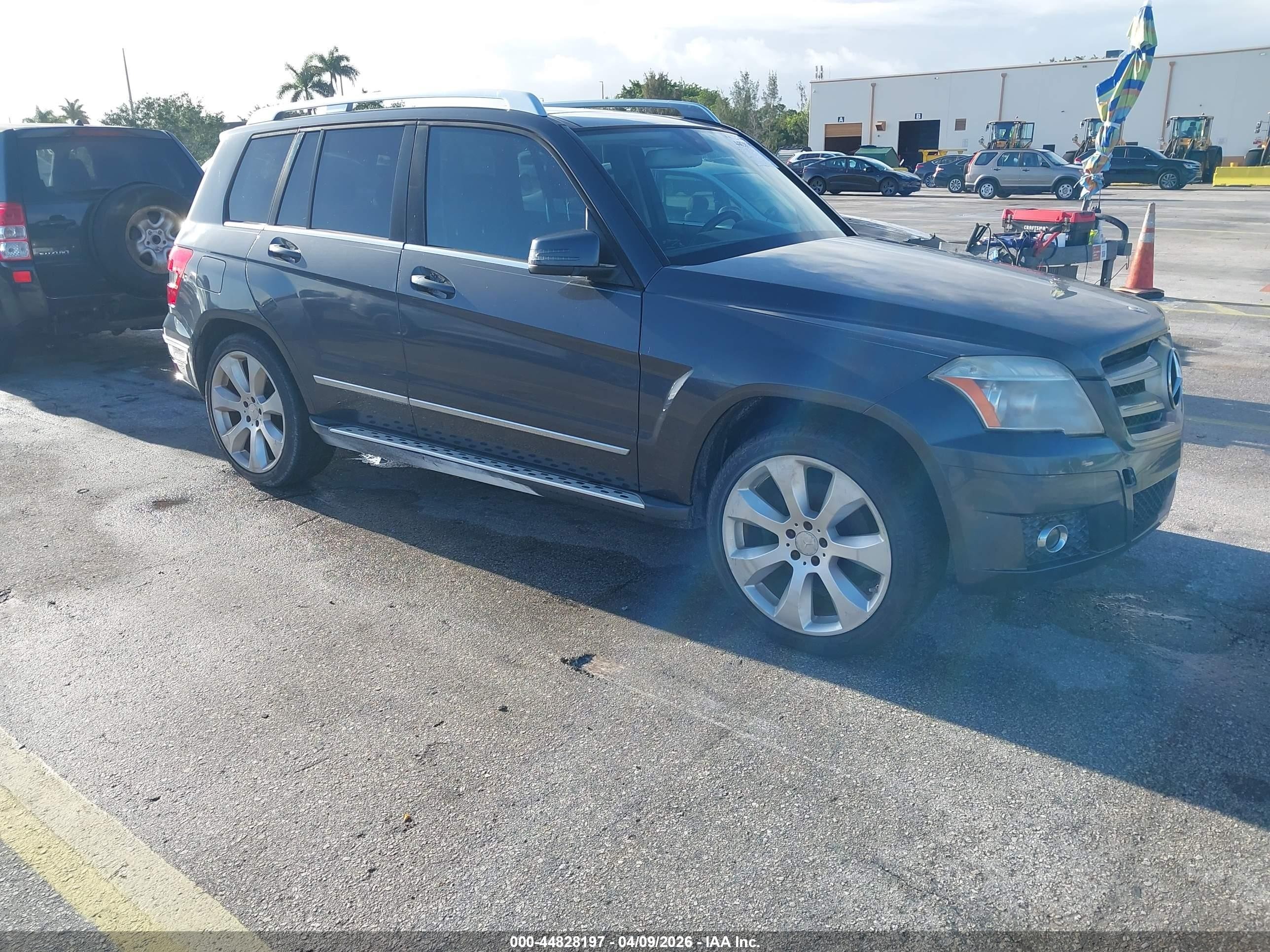 2010 Mercedes-Benz GLK 350, VIN WDCGG8HB5AF290484 — Electrical