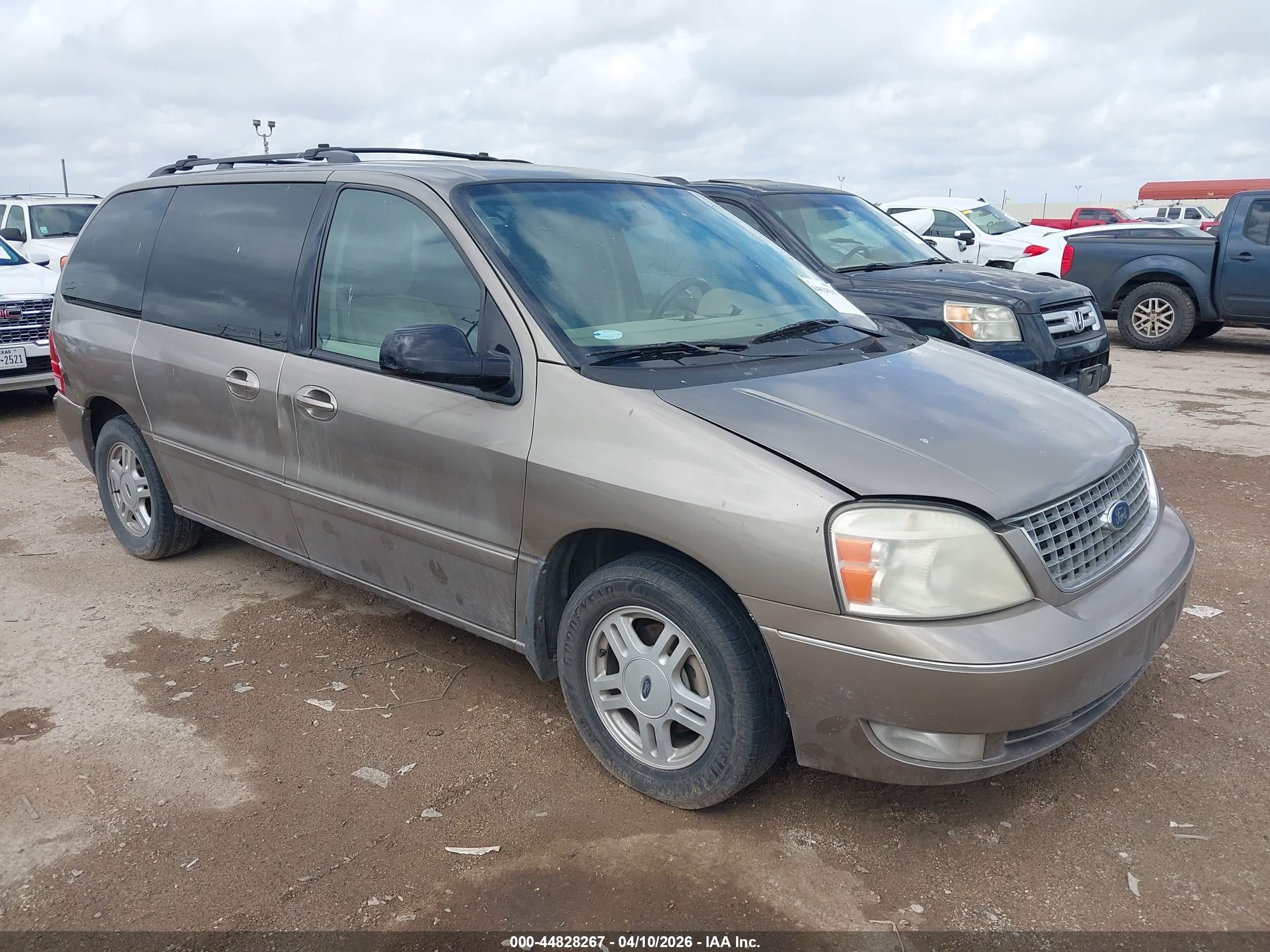 2005 Ford Freestar SEL, VIN 2FMZA52215BA81527 — All over