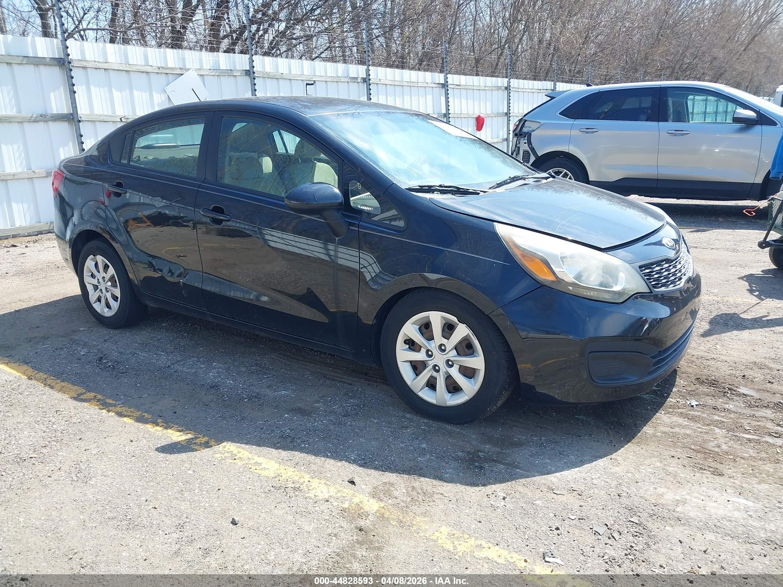 2013 Kia Rio LX, VIN KNADM4A30D6170915 — Front end