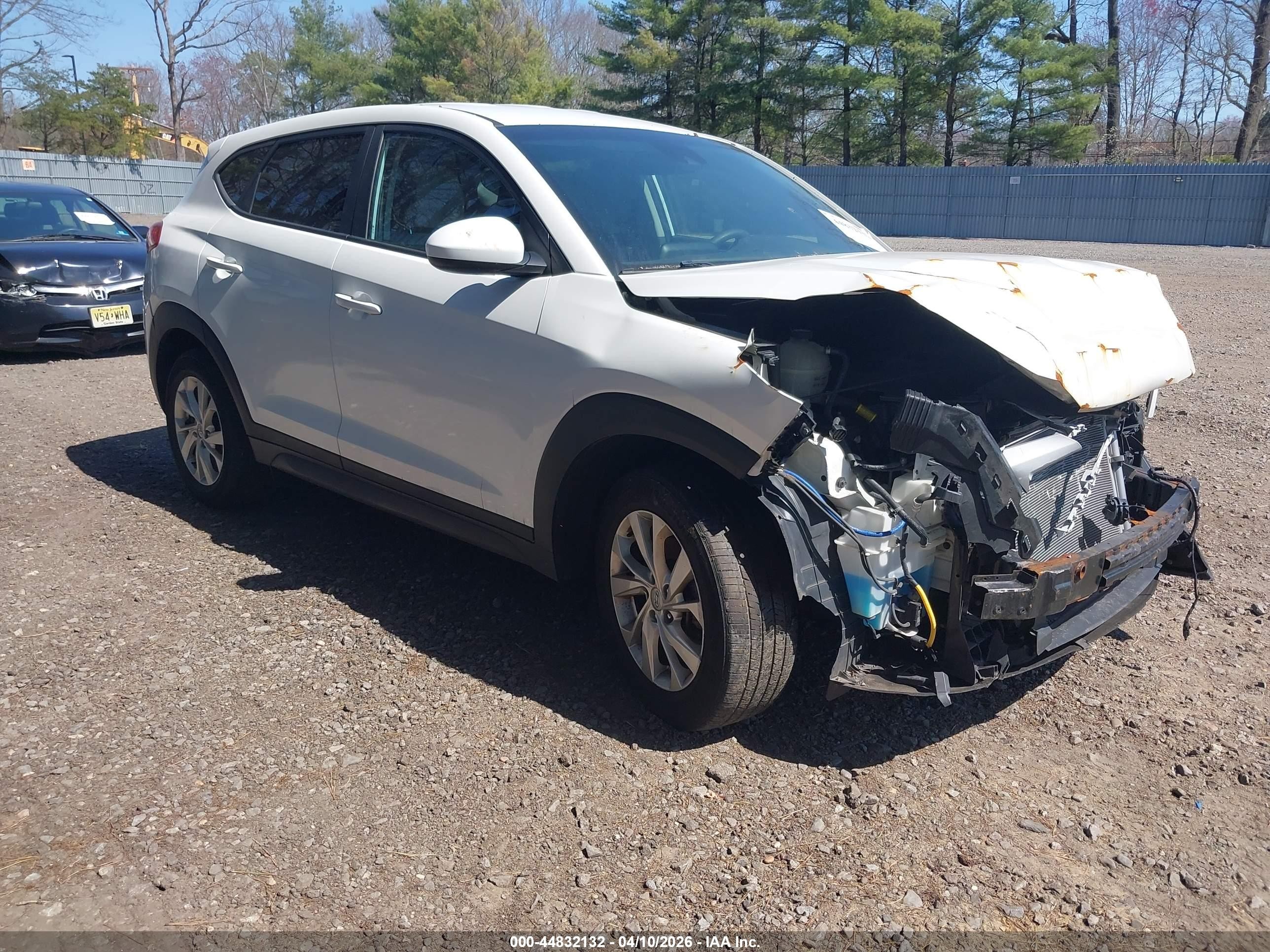 2019 Hyundai Tucson SE, VIN KM8J2CA42KU941037 — All over