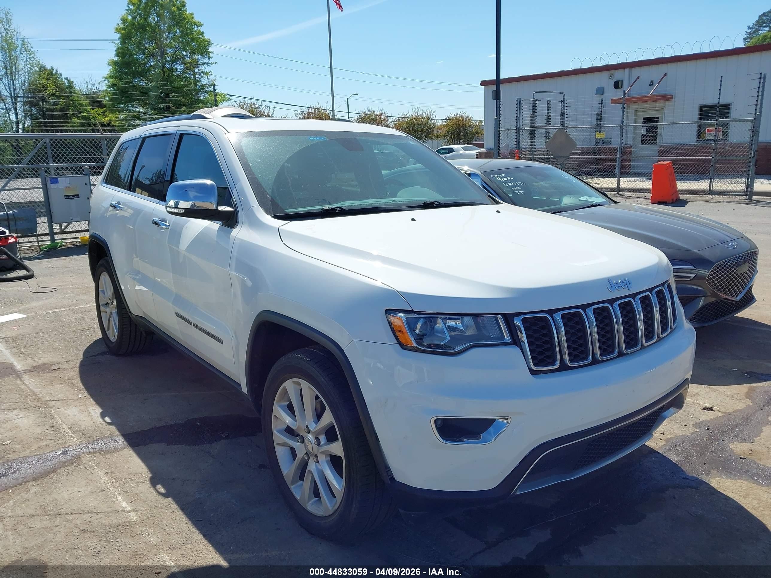 2017 Jeep Grand Cherokee Limited, VIN 1C4RJFBG9HC710672 — Interior fire