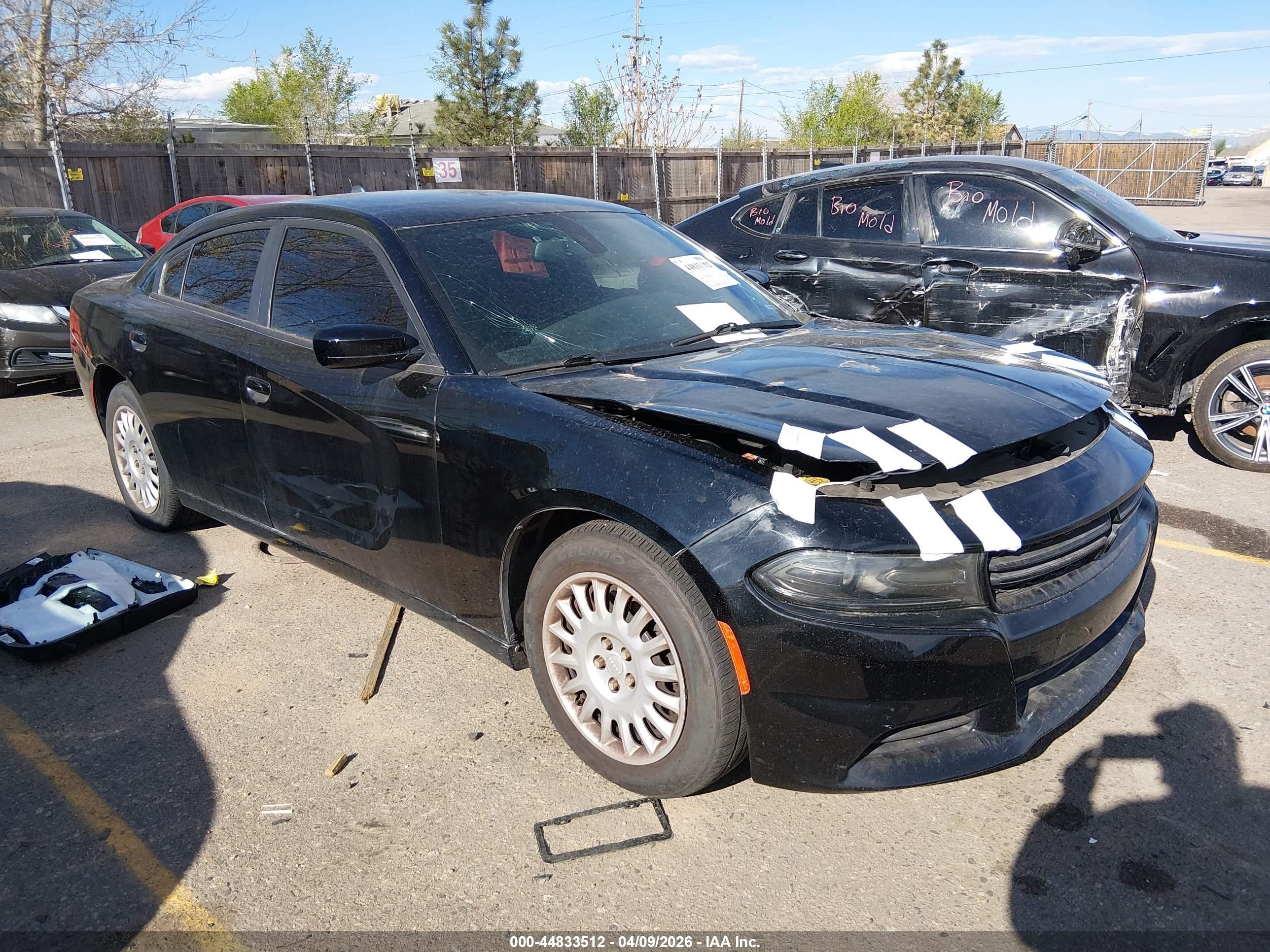 2015 Dodge Charger Police, VIN 2C3CDXKT5FH772438 — Front end