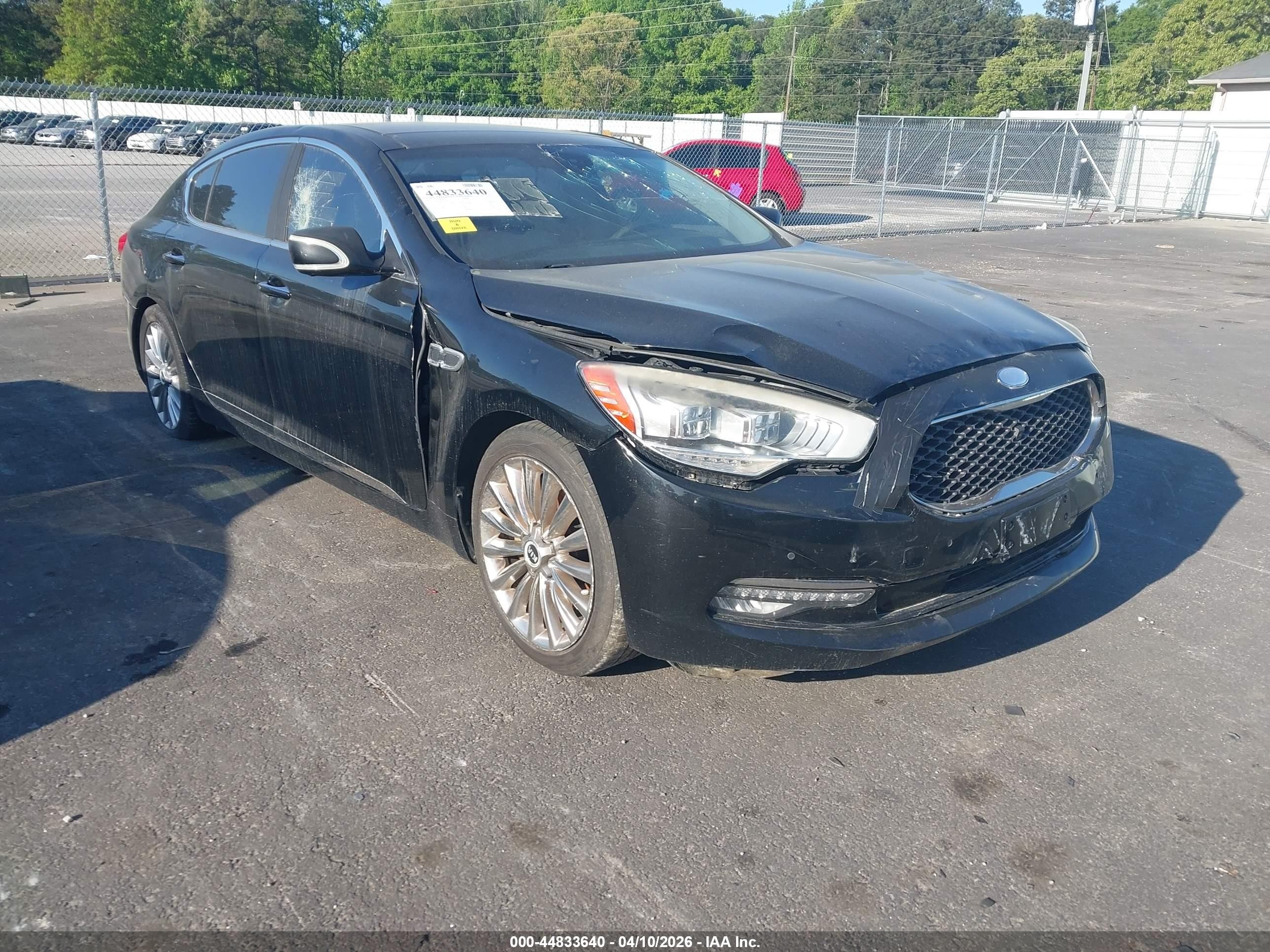 2015 Kia K900 Luxury, VIN KNALW4D46F6021633 — Front end
