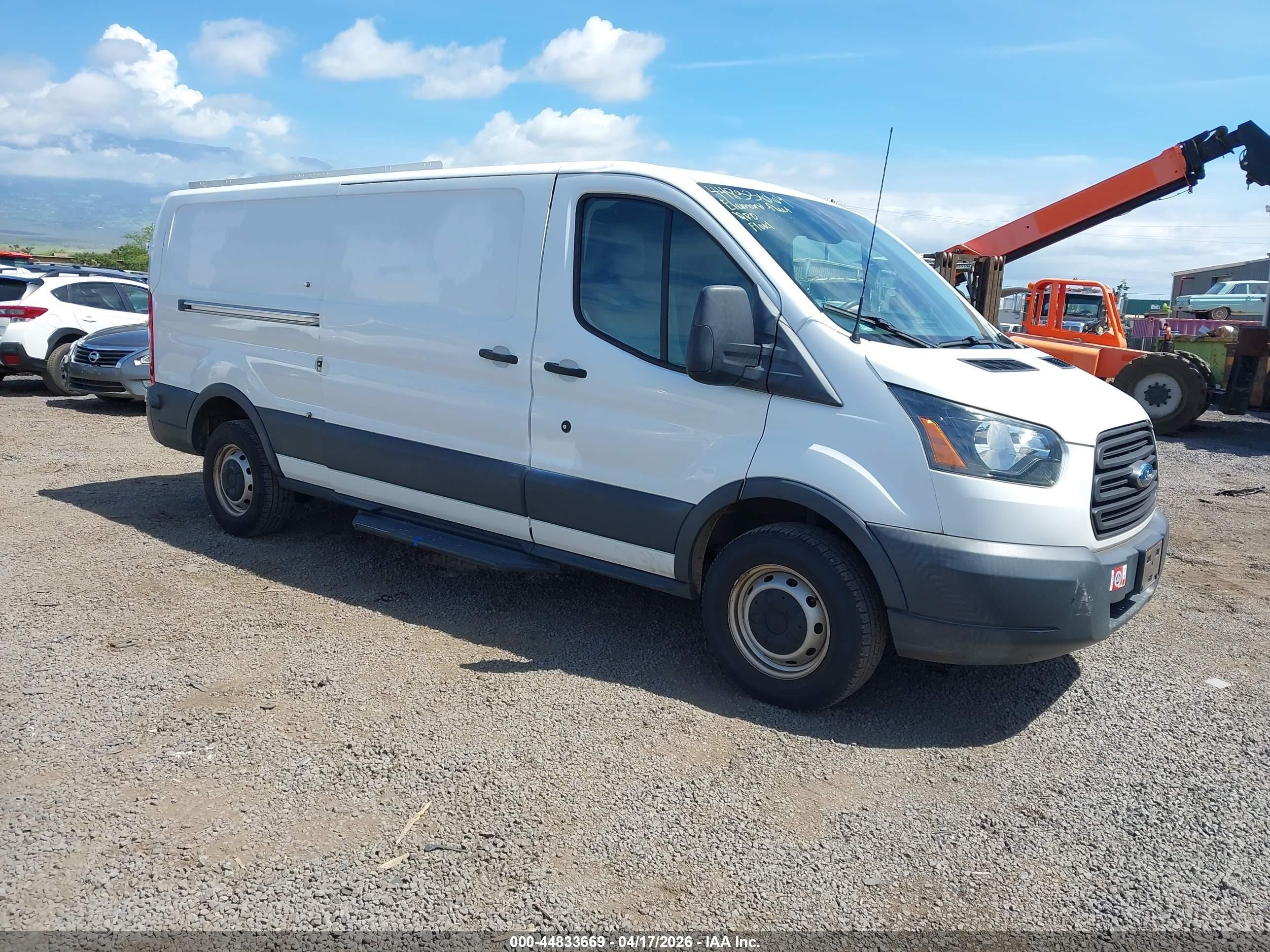 2018 Ford Transit, VIN 1FTYR2YM2JKB11828 — Fresh water flood