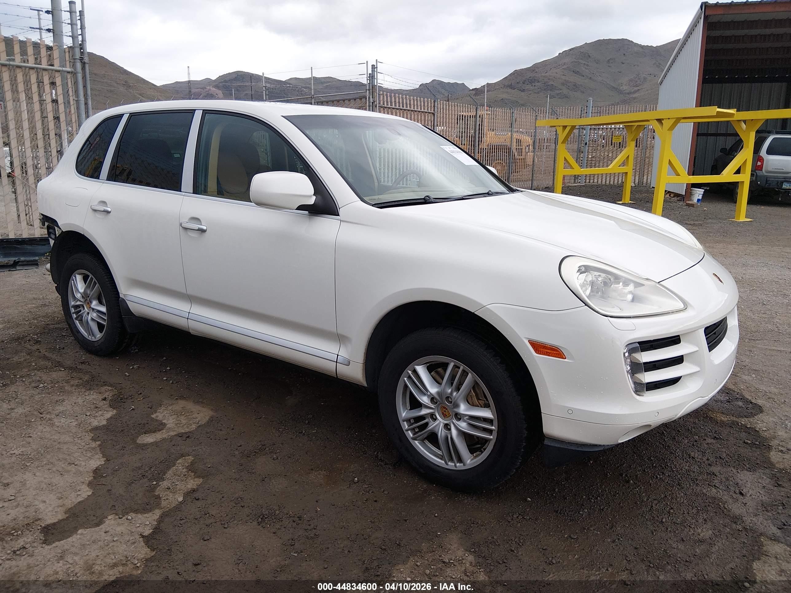 2010 Porsche Cayenne S, VIN WP1AB2AP5ALA50350 — Rear end