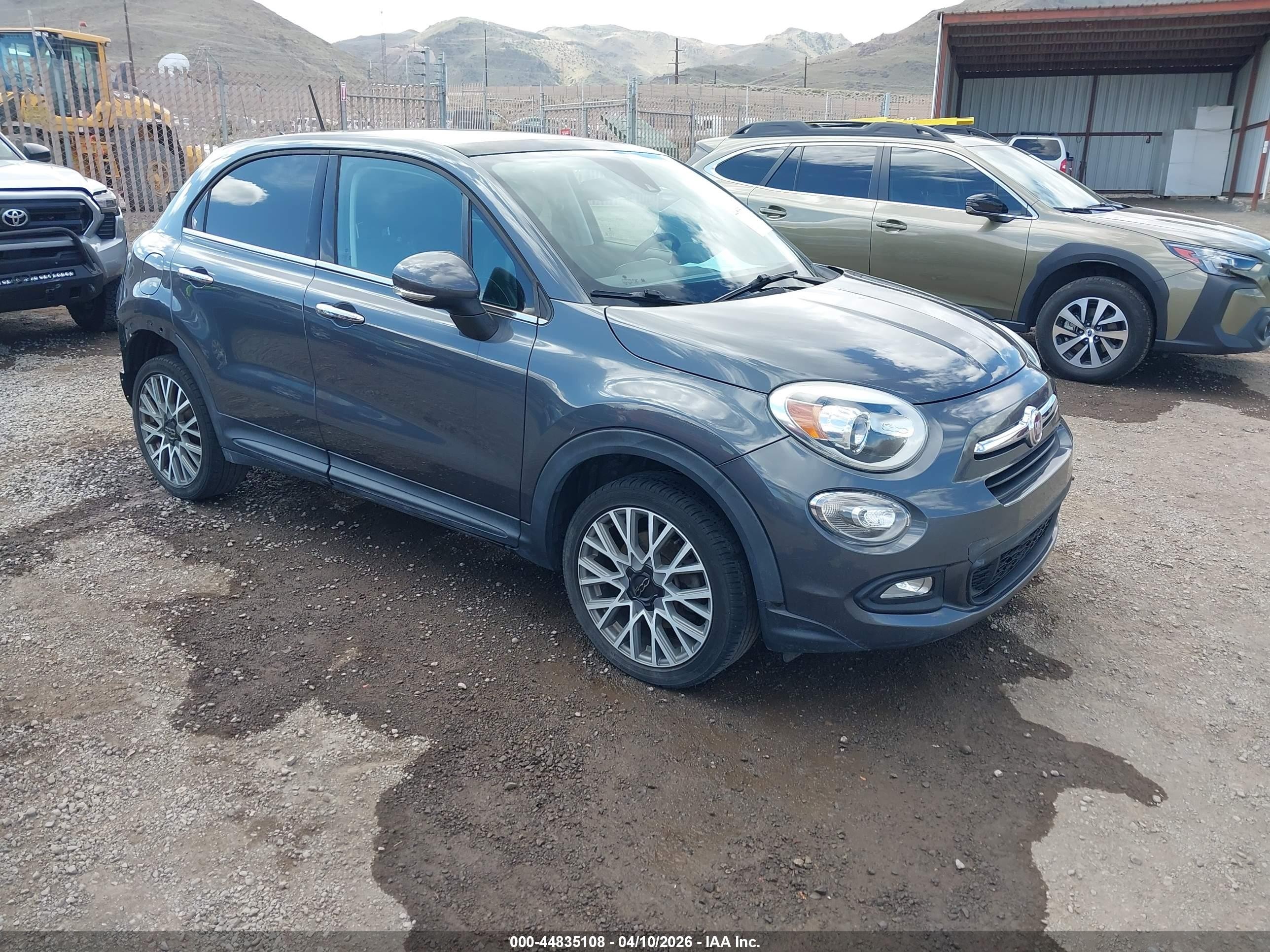 2018 FIAT 500X Lounge, VIN ZFBCFXDB0JP652208 — Rear end