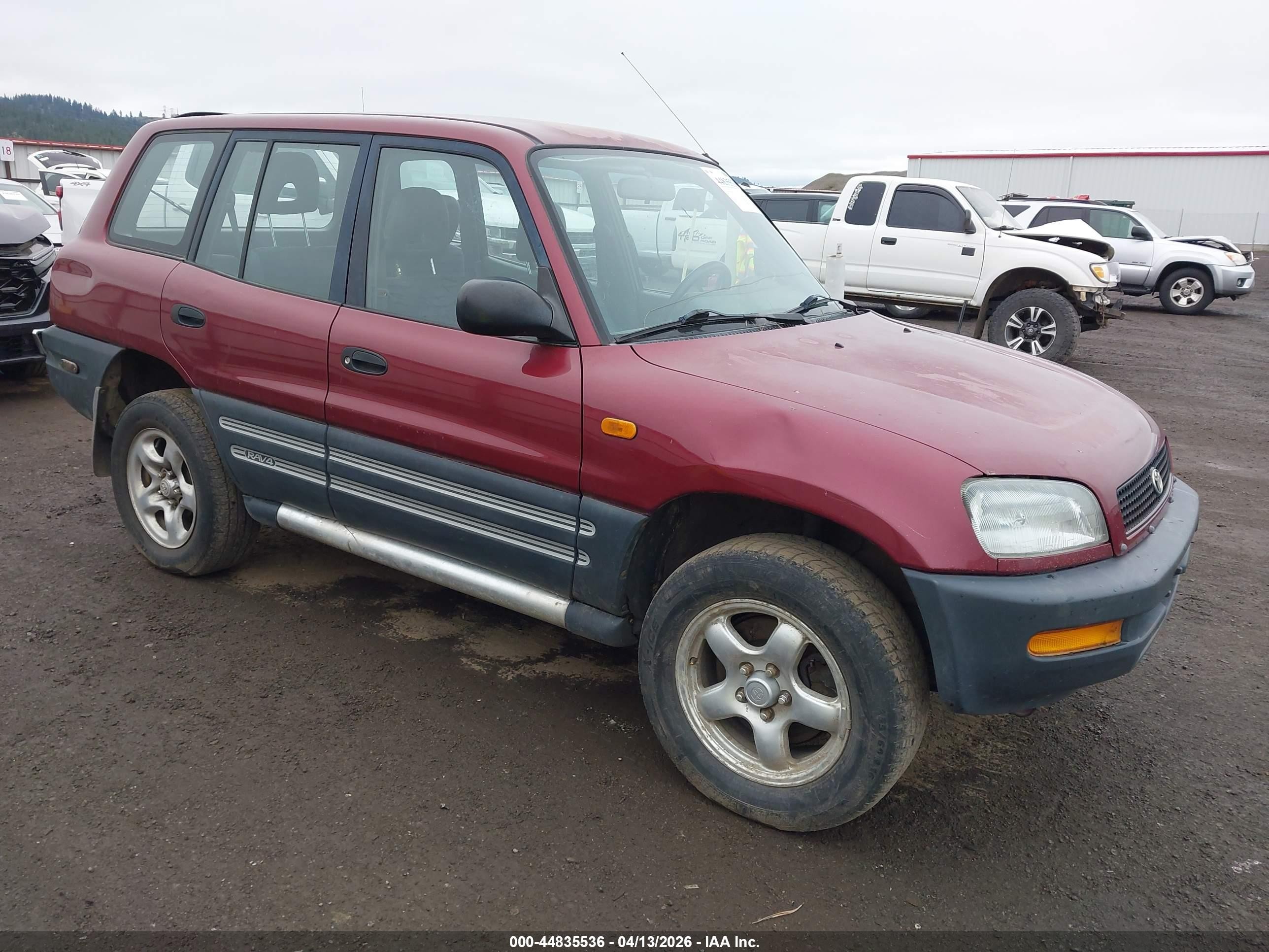 1997 Toyota RAV4, VIN JT3HP10V0V0150895 — Side