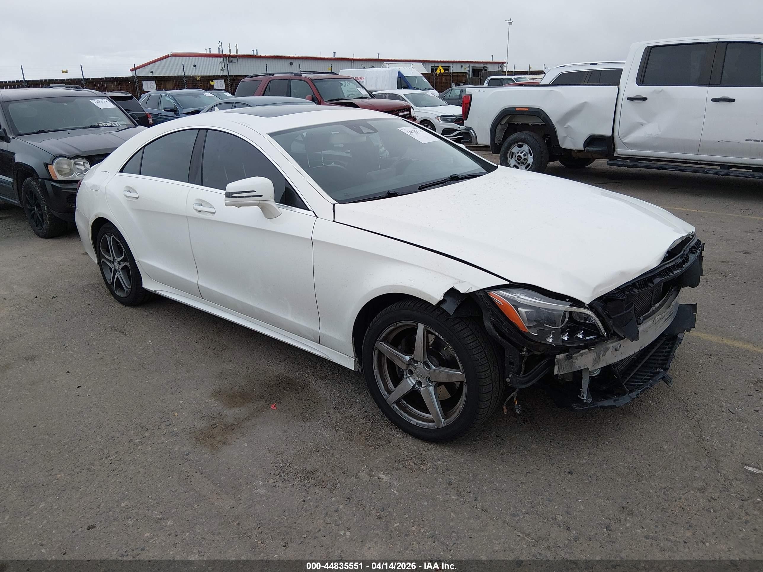 2015 Mercedes-Benz CLS 400, VIN WDDLJ6HB2FA134097 — Front end