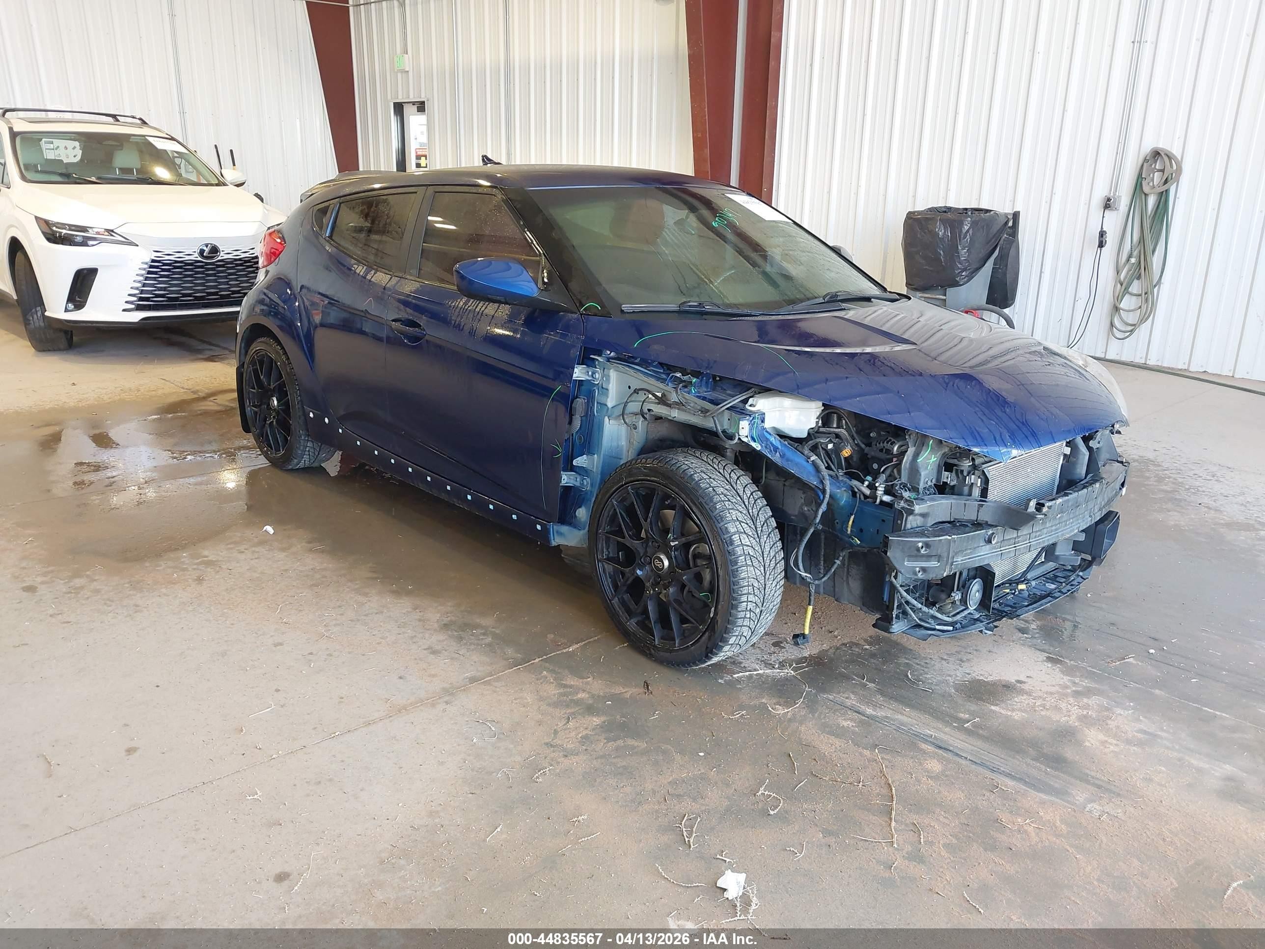 2017 Hyundai Veloster Turbo R-Spec, VIN KMHTC6AE5HU318536 — Front end
