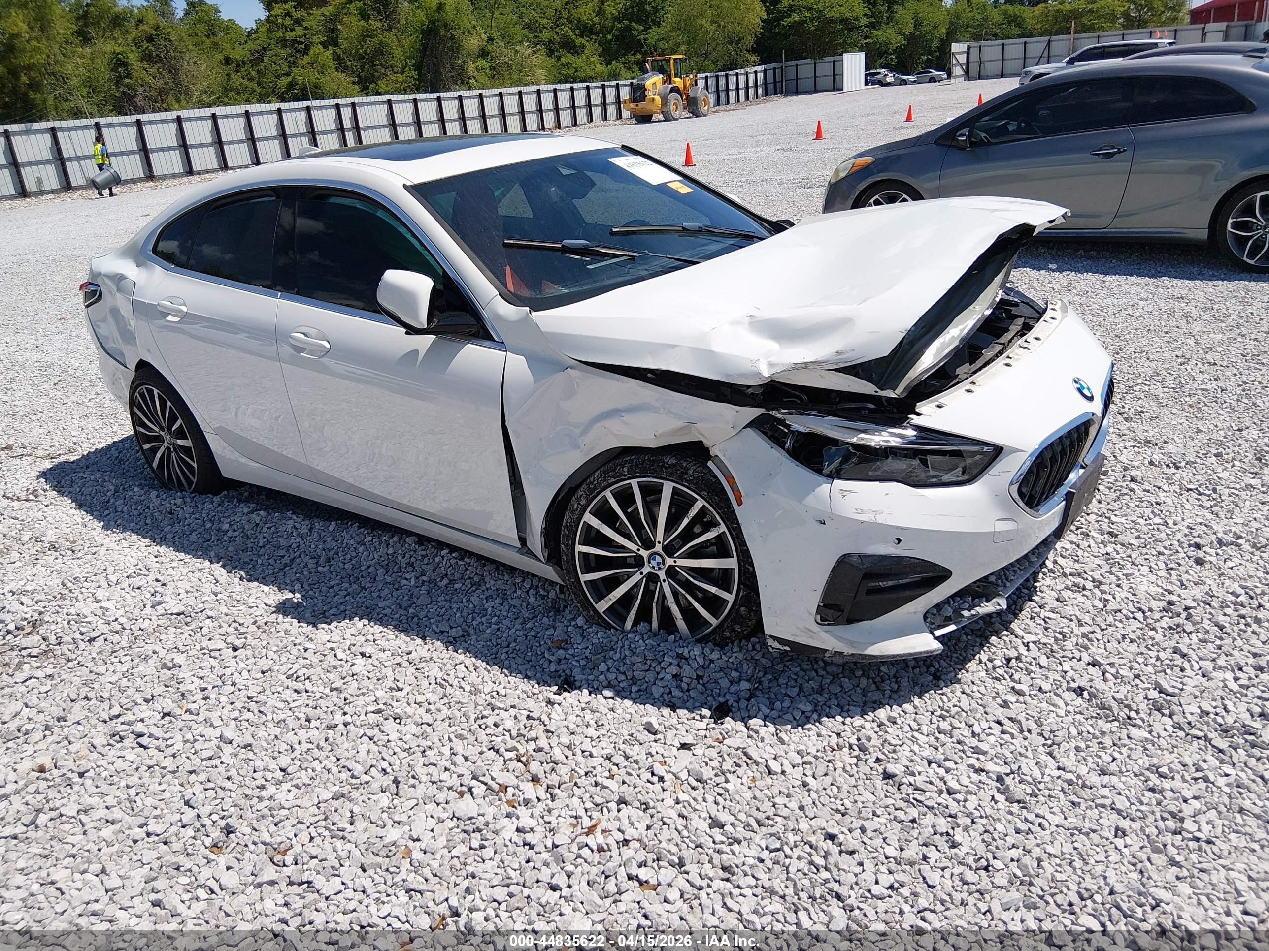 2021 BMW 2 Series 228i, VIN WBA53AK06M7J12196 — Front end