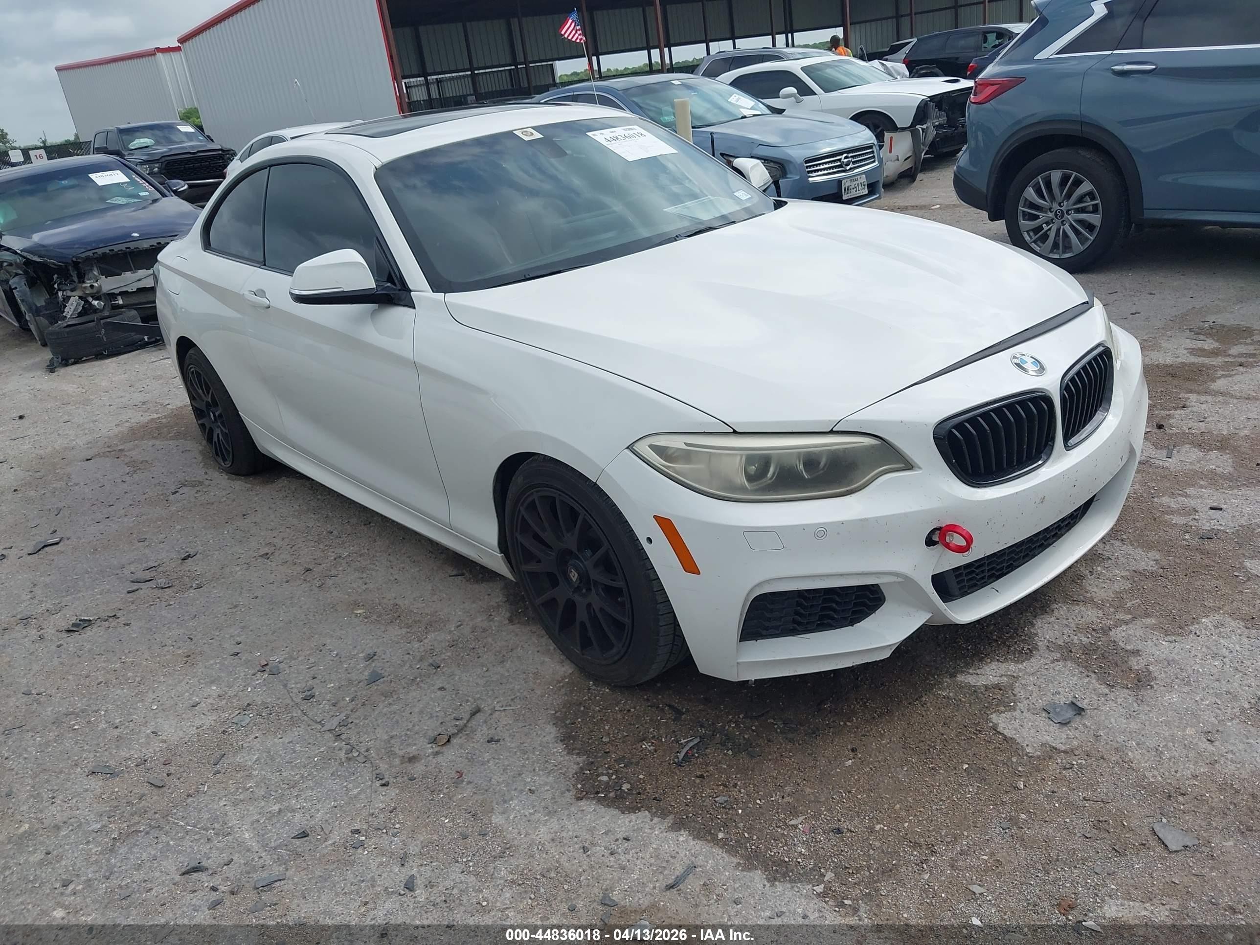 2014 BMW 2 Series 228i, VIN WBA1F5C55EV255418 — Front end